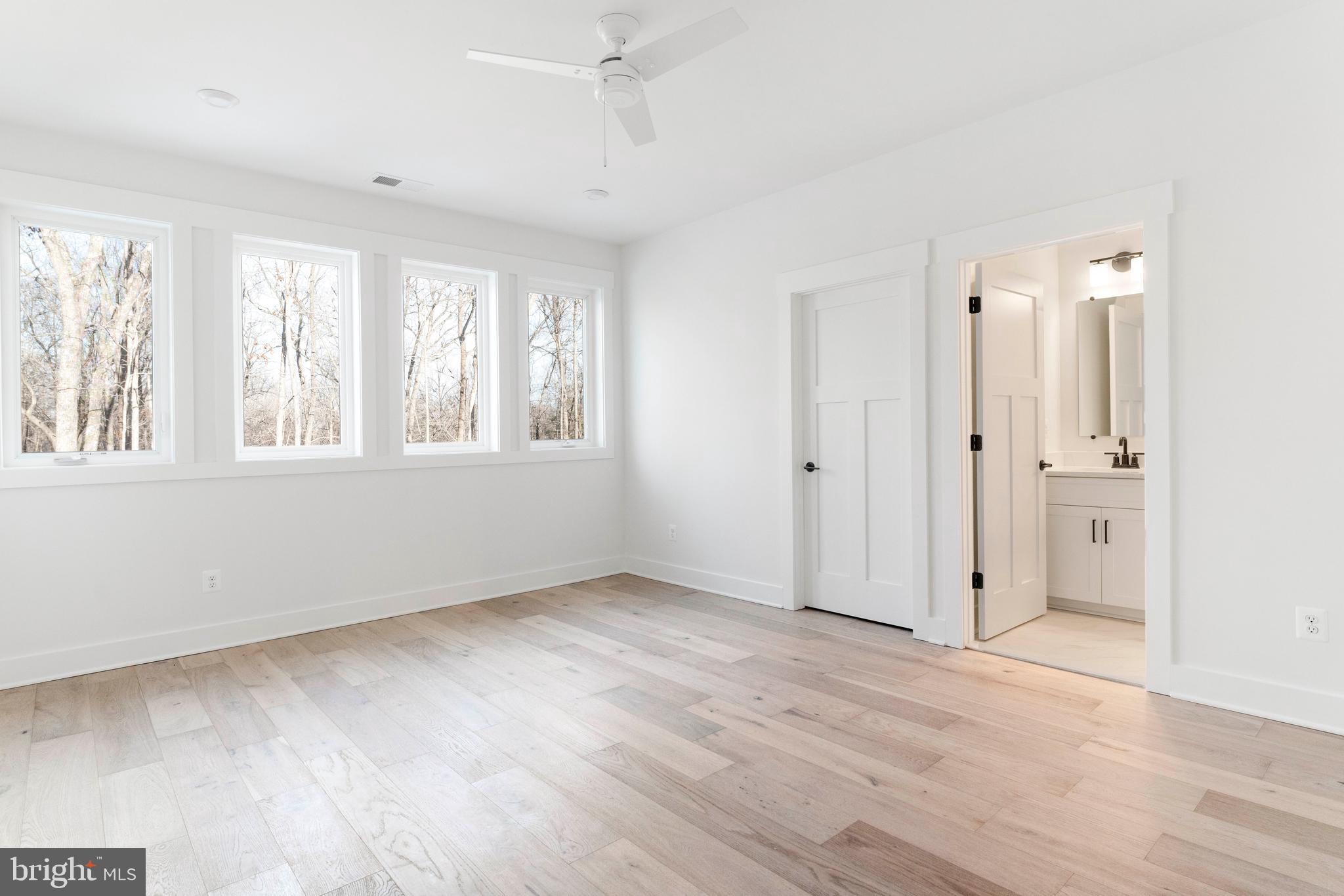 DAVIDSONVILLE - Residential