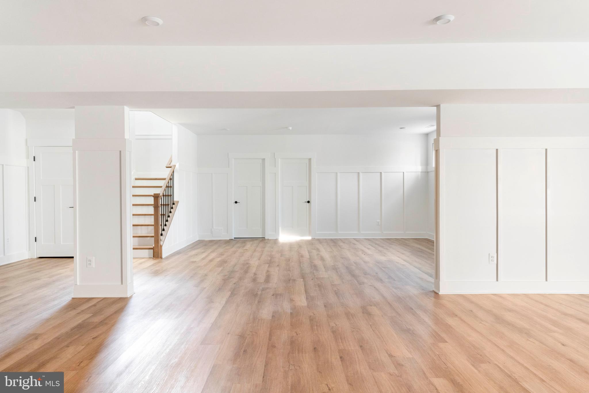 DAVIDSONVILLE - Residential