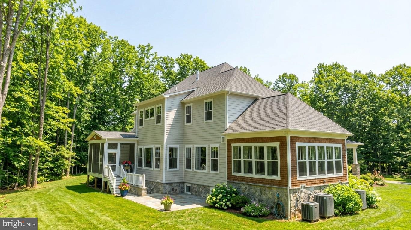 DAVIDSONVILLE - Residential