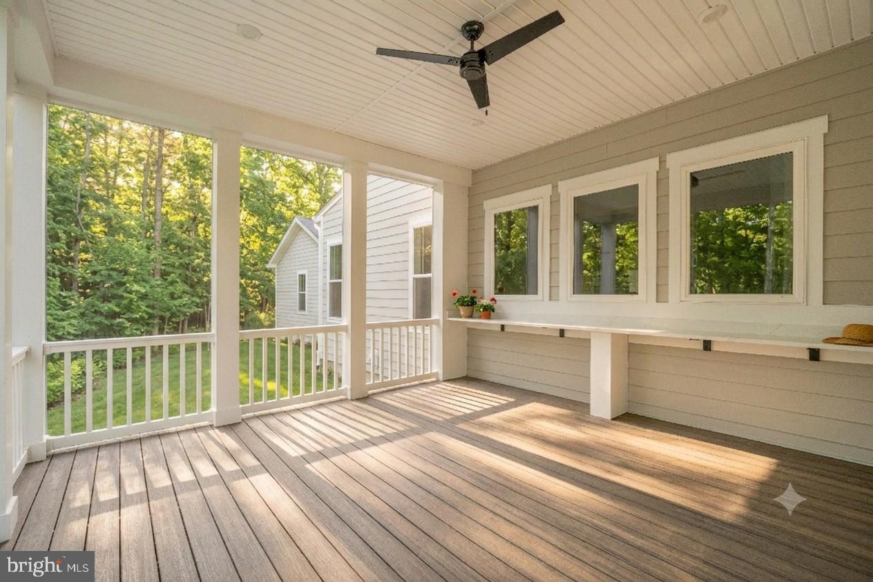 DAVIDSONVILLE - Residential