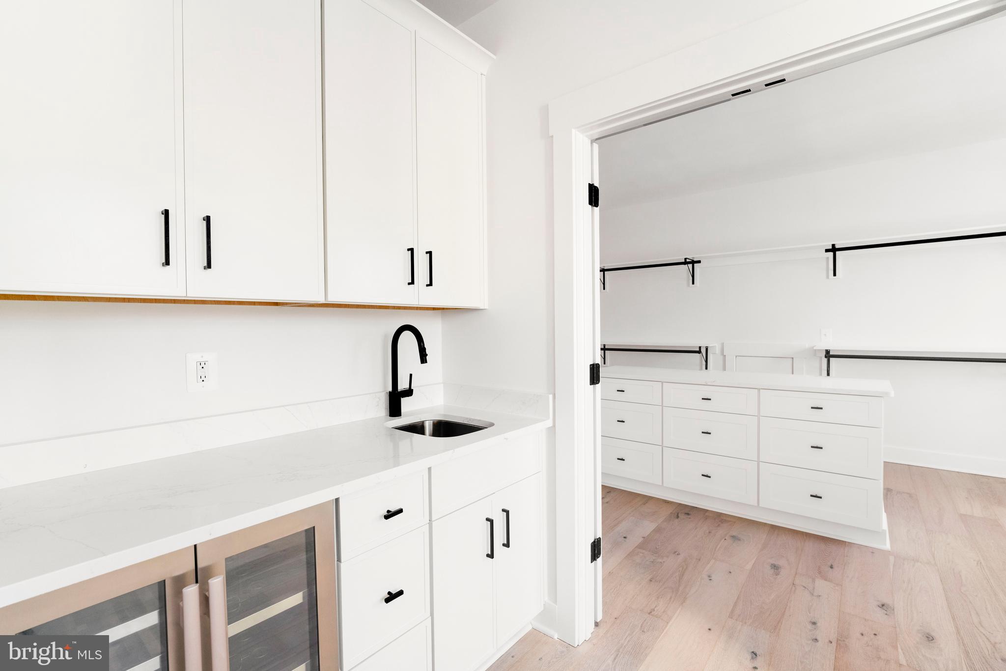 DAVIDSONVILLE - Residential