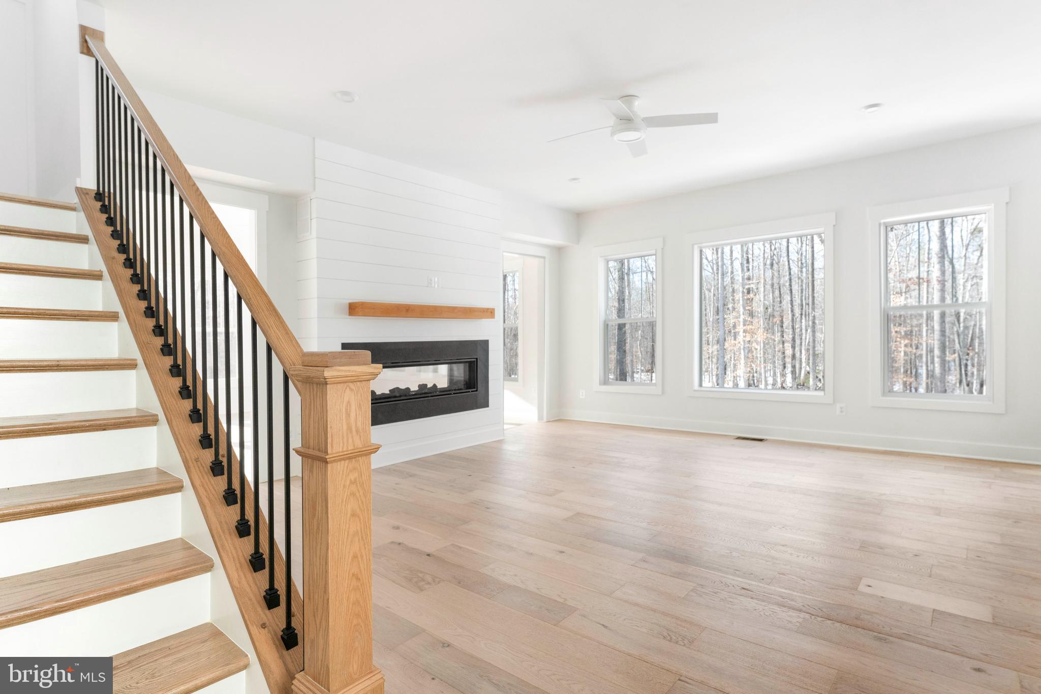 DAVIDSONVILLE - Residential
