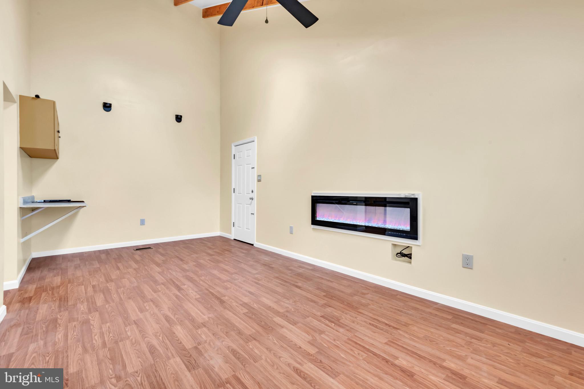 CHAPEL OAKS - Residential