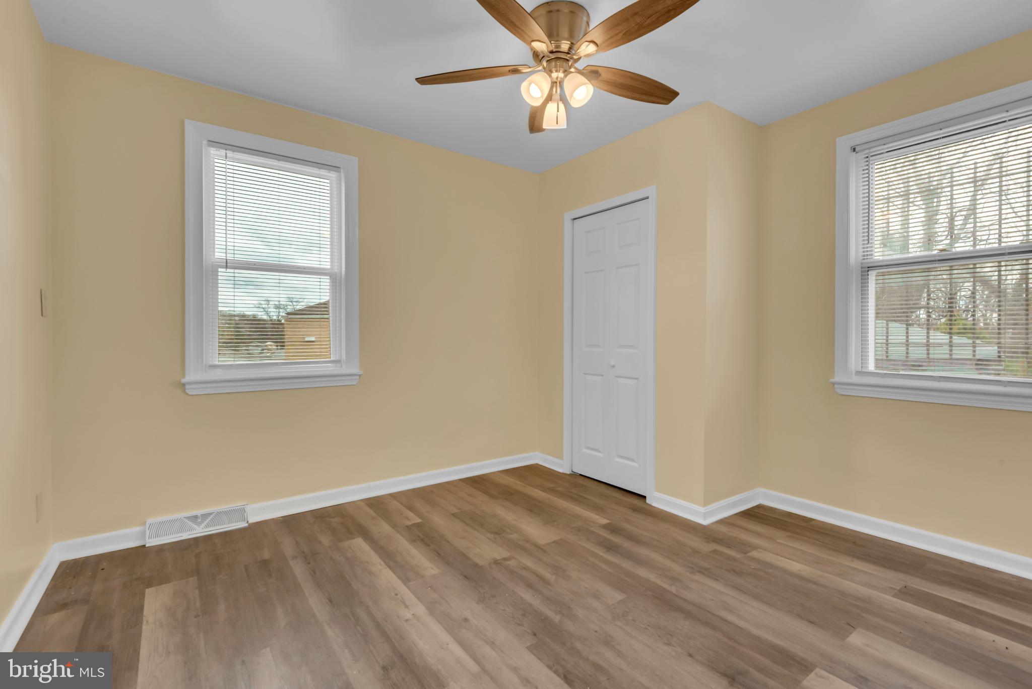 CHAPEL OAKS - Residential