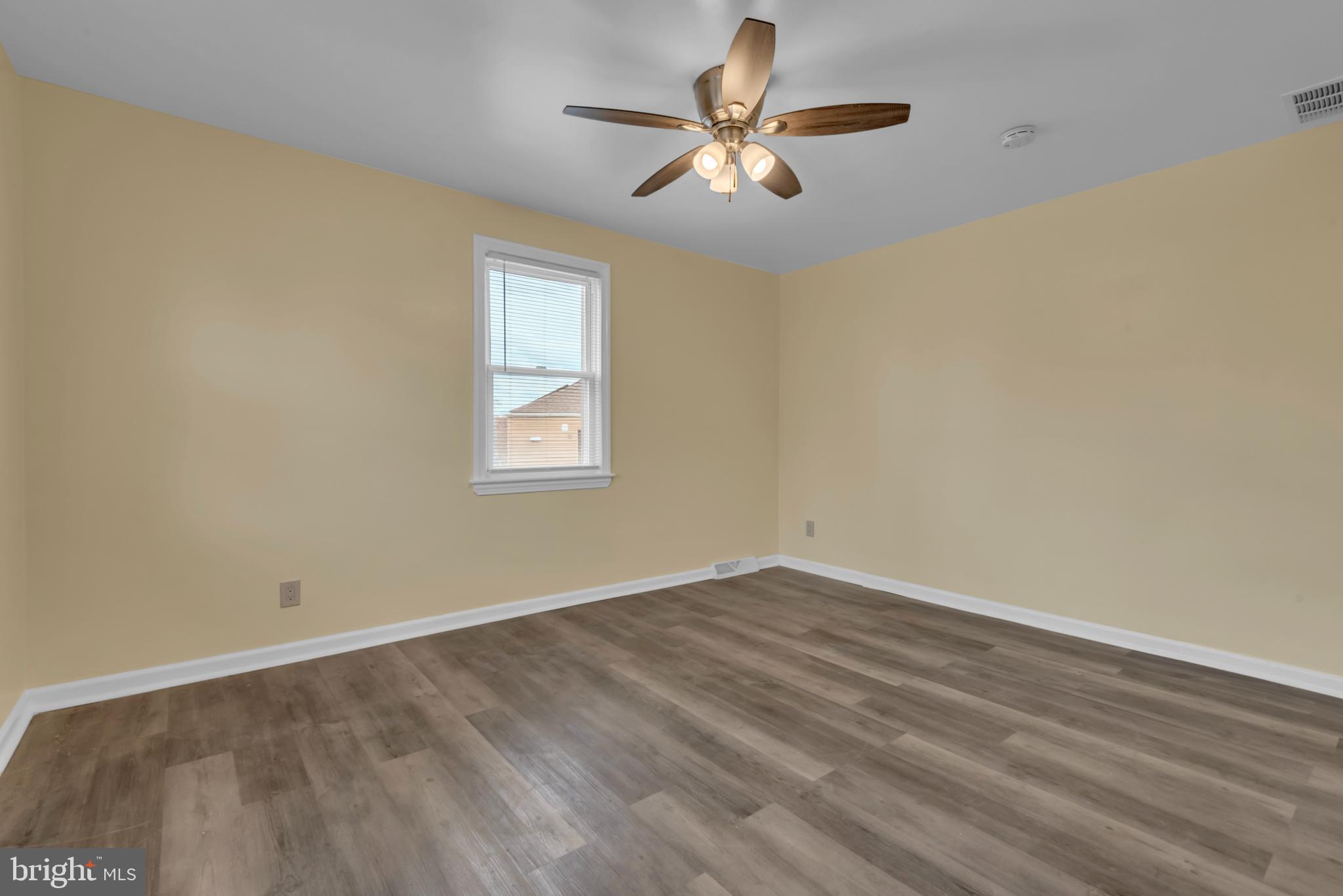 CHAPEL OAKS - Residential