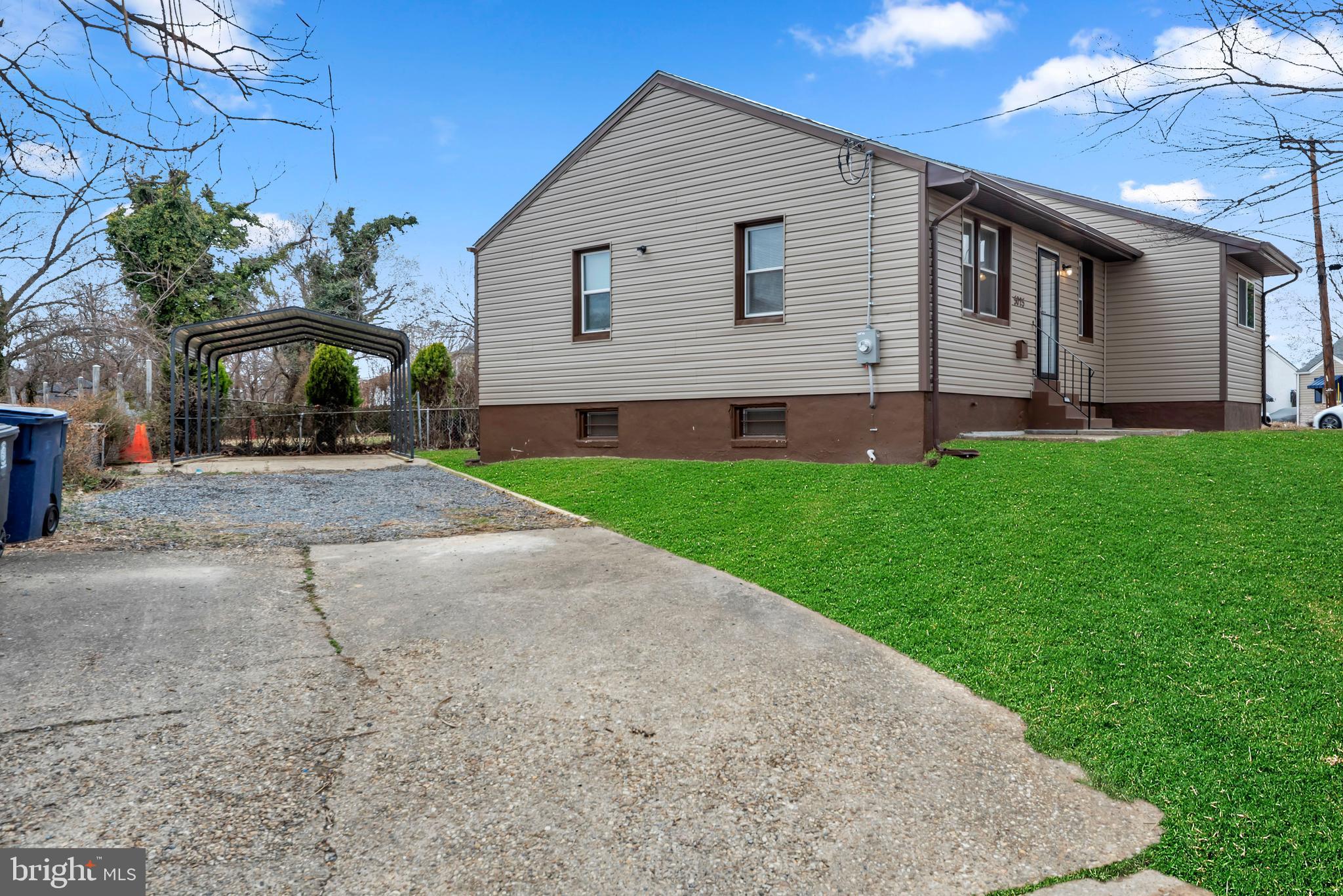 CHAPEL OAKS - Residential