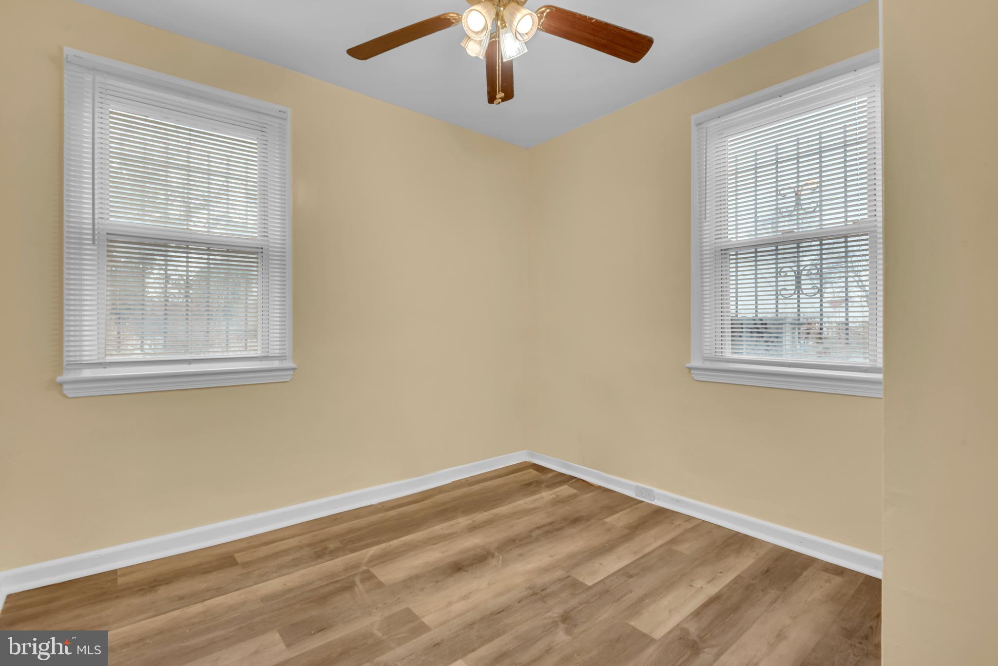 CHAPEL OAKS - Residential