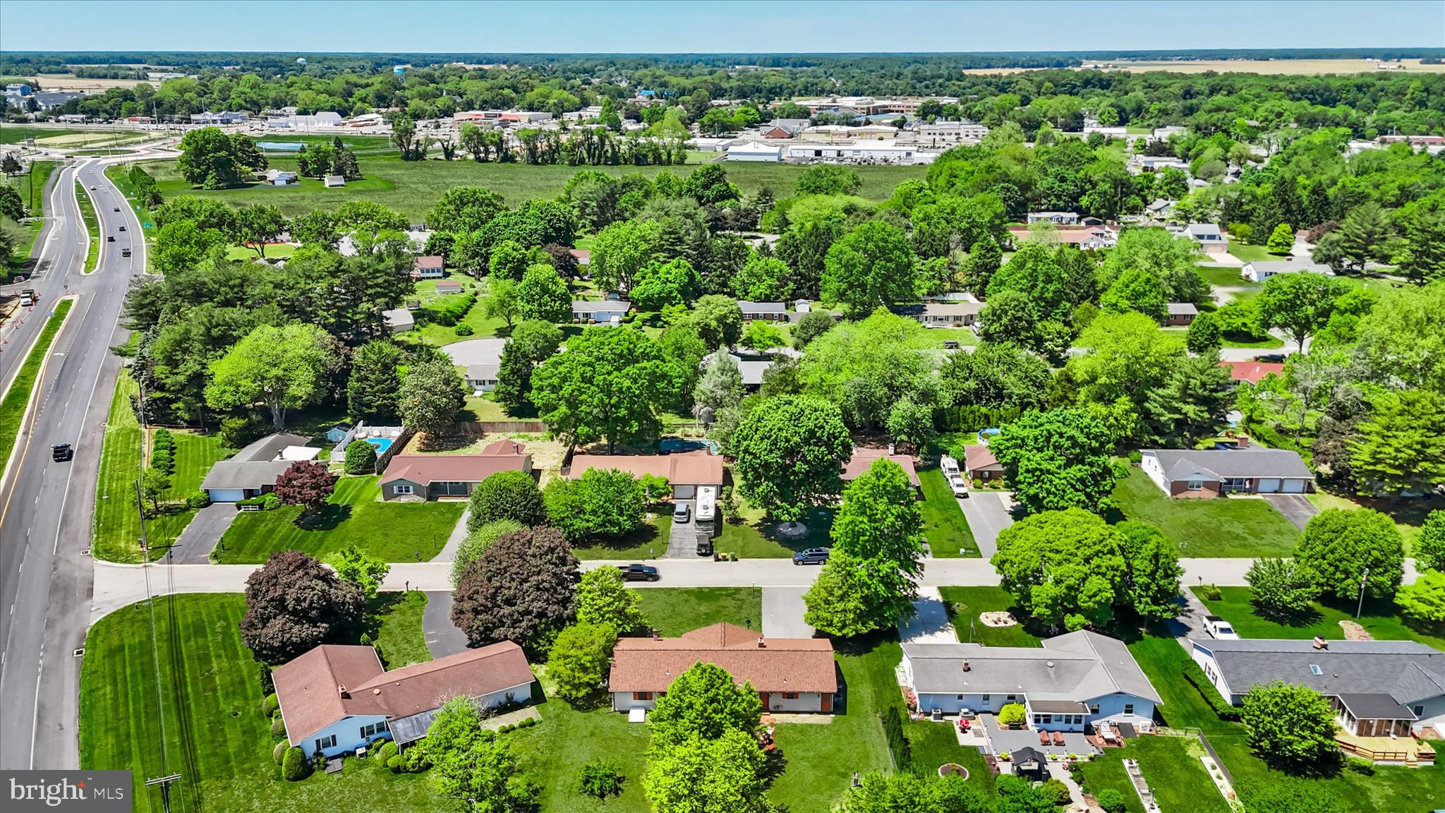 MEADOWGLEN - Residential