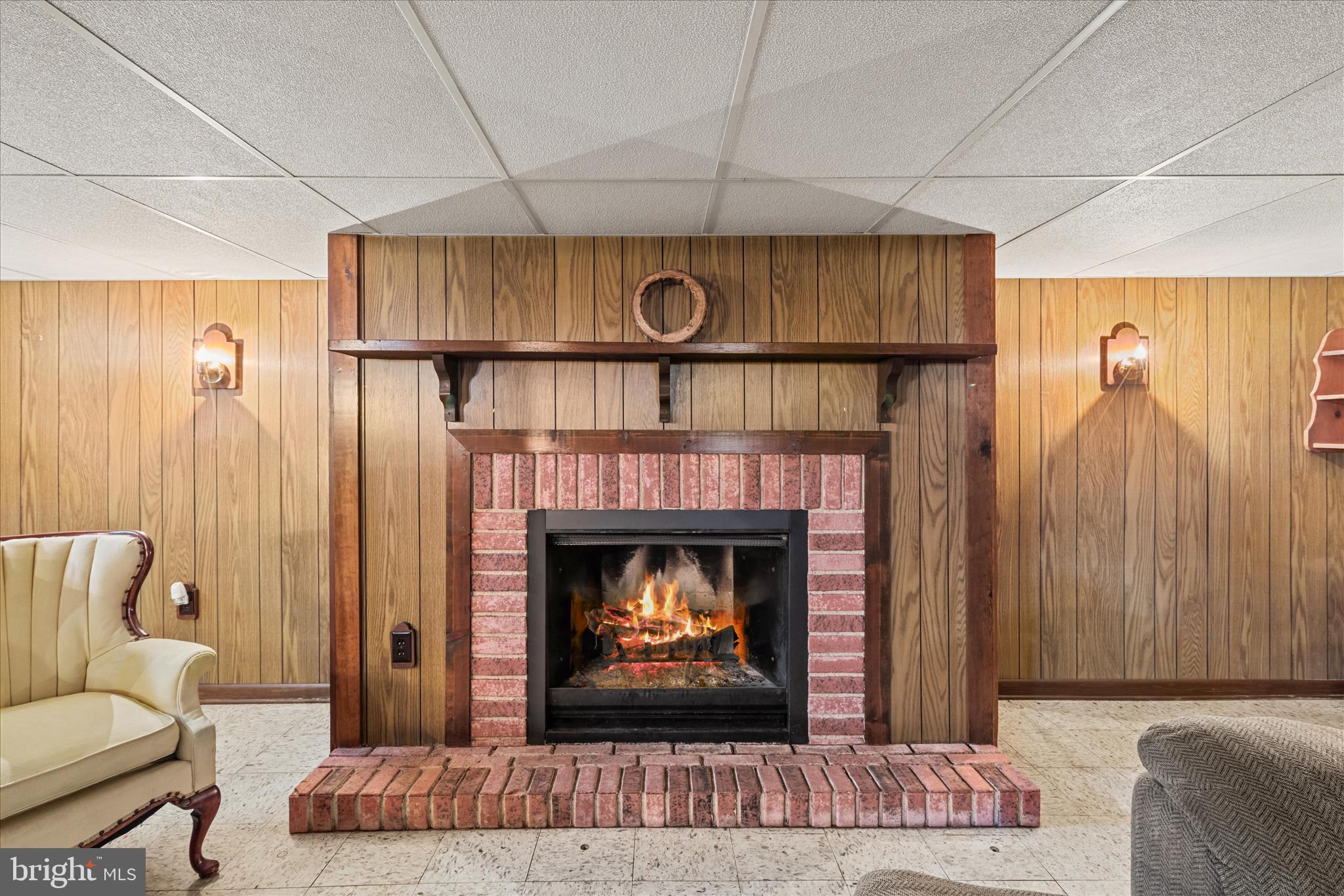 MEADOWGLEN - Residential