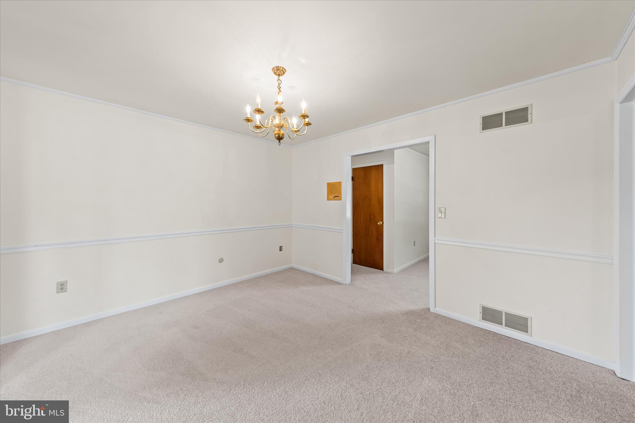 MEADOWGLEN - Residential