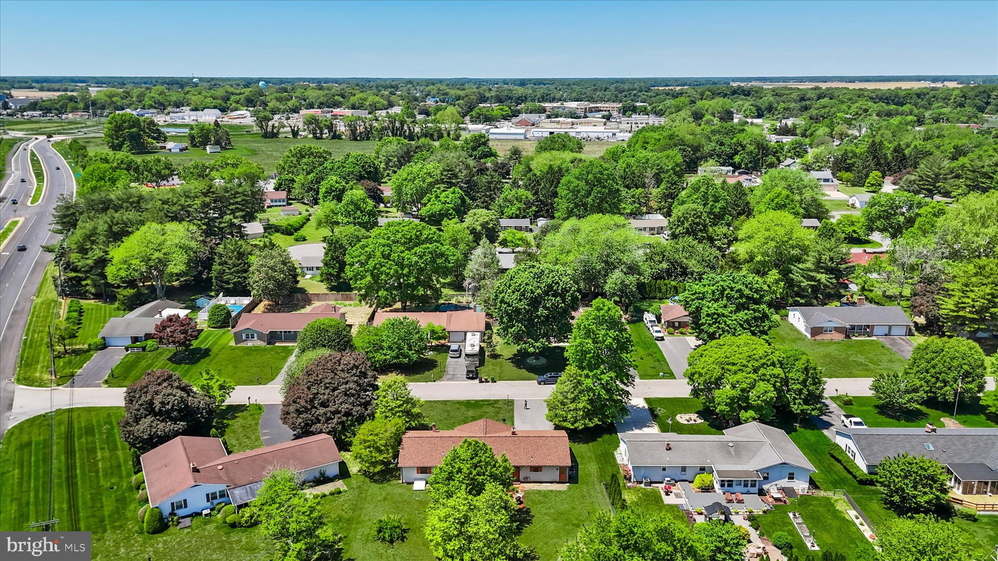 MEADOWGLEN - Residential