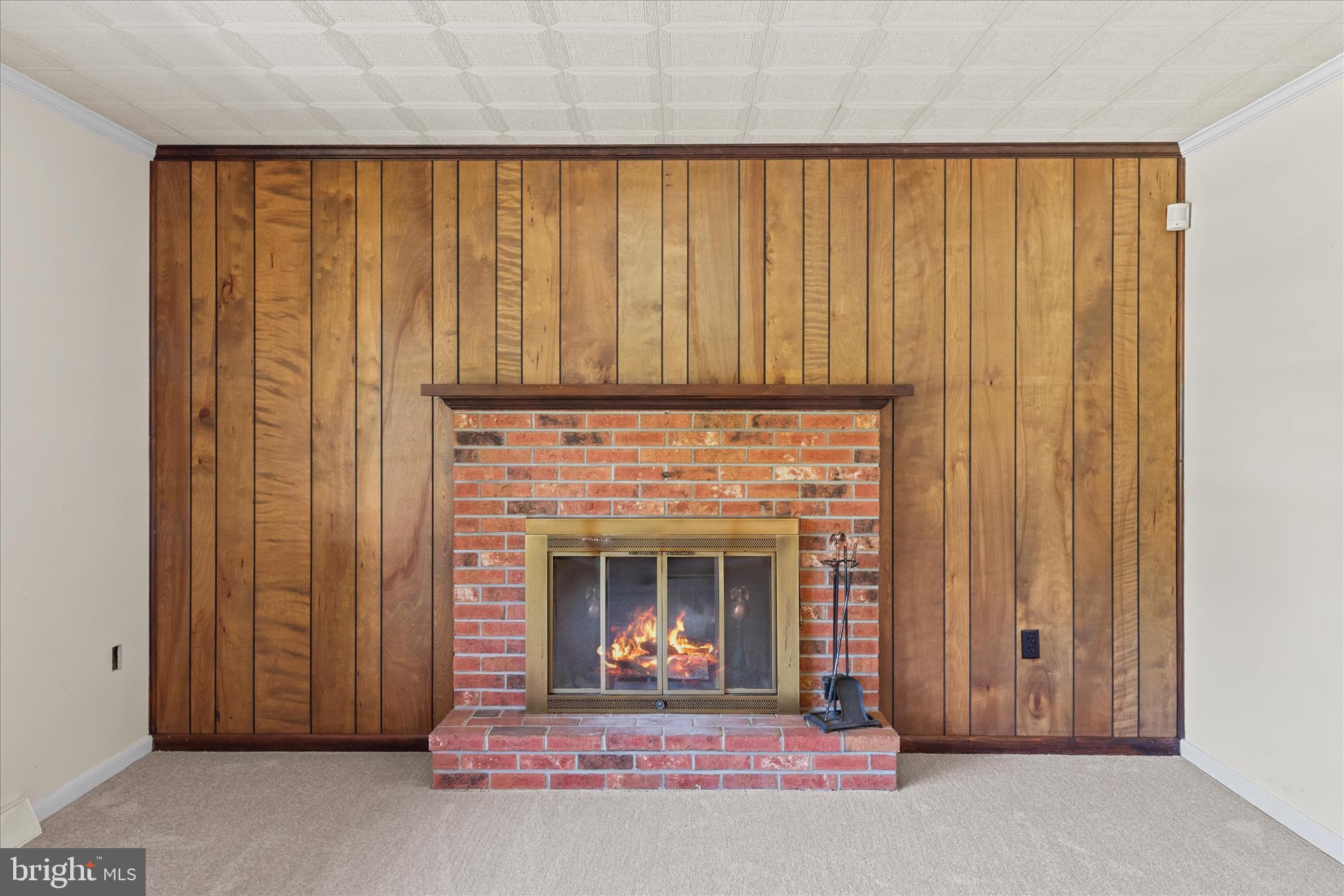 MEADOWGLEN - Residential