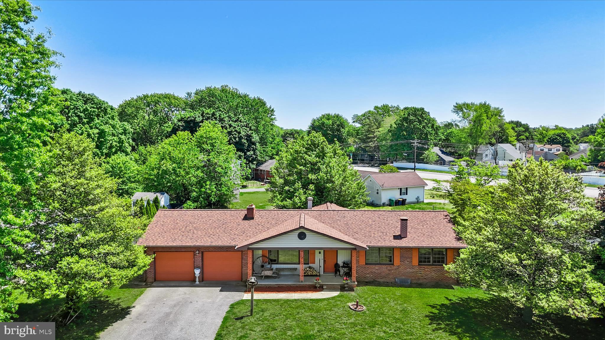MEADOWGLEN - Residential