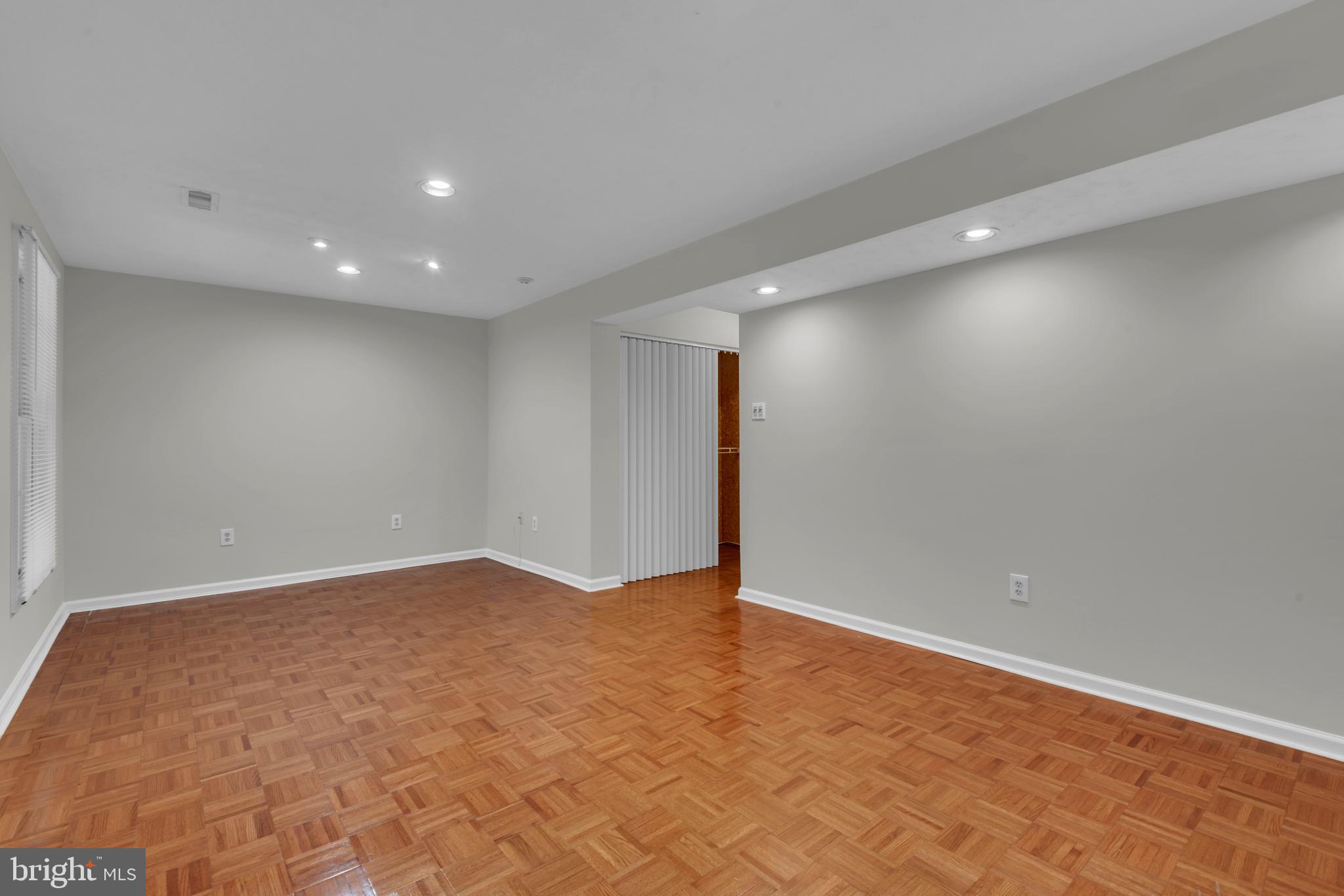 VILLAGE OF DORSEY SEARCH - Residential