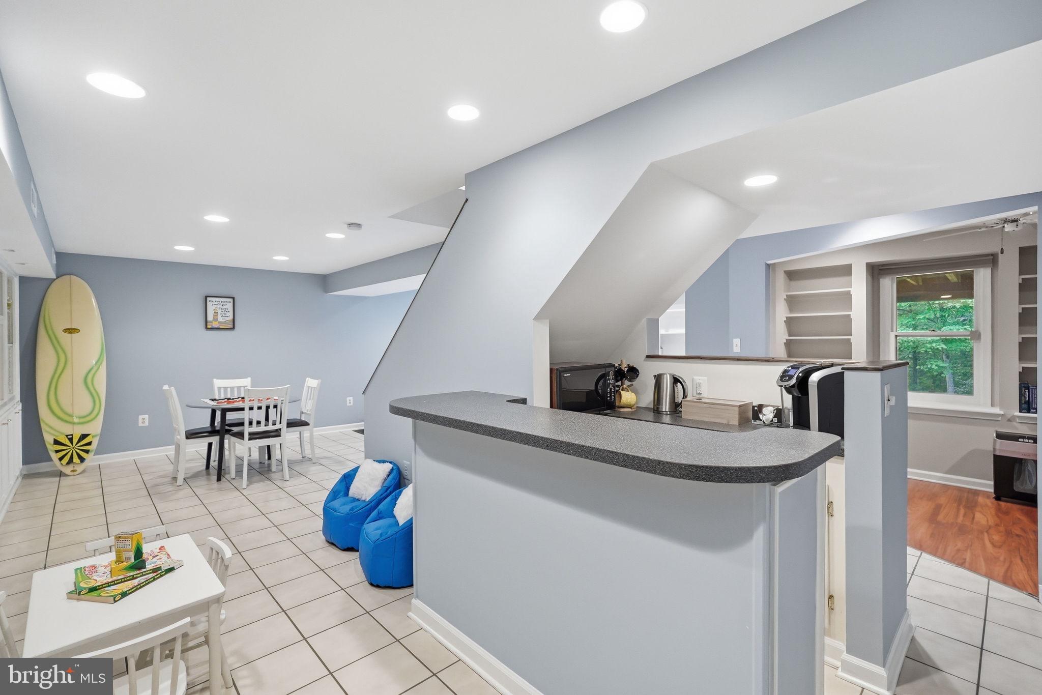 FAIRFAX STATION - Residential