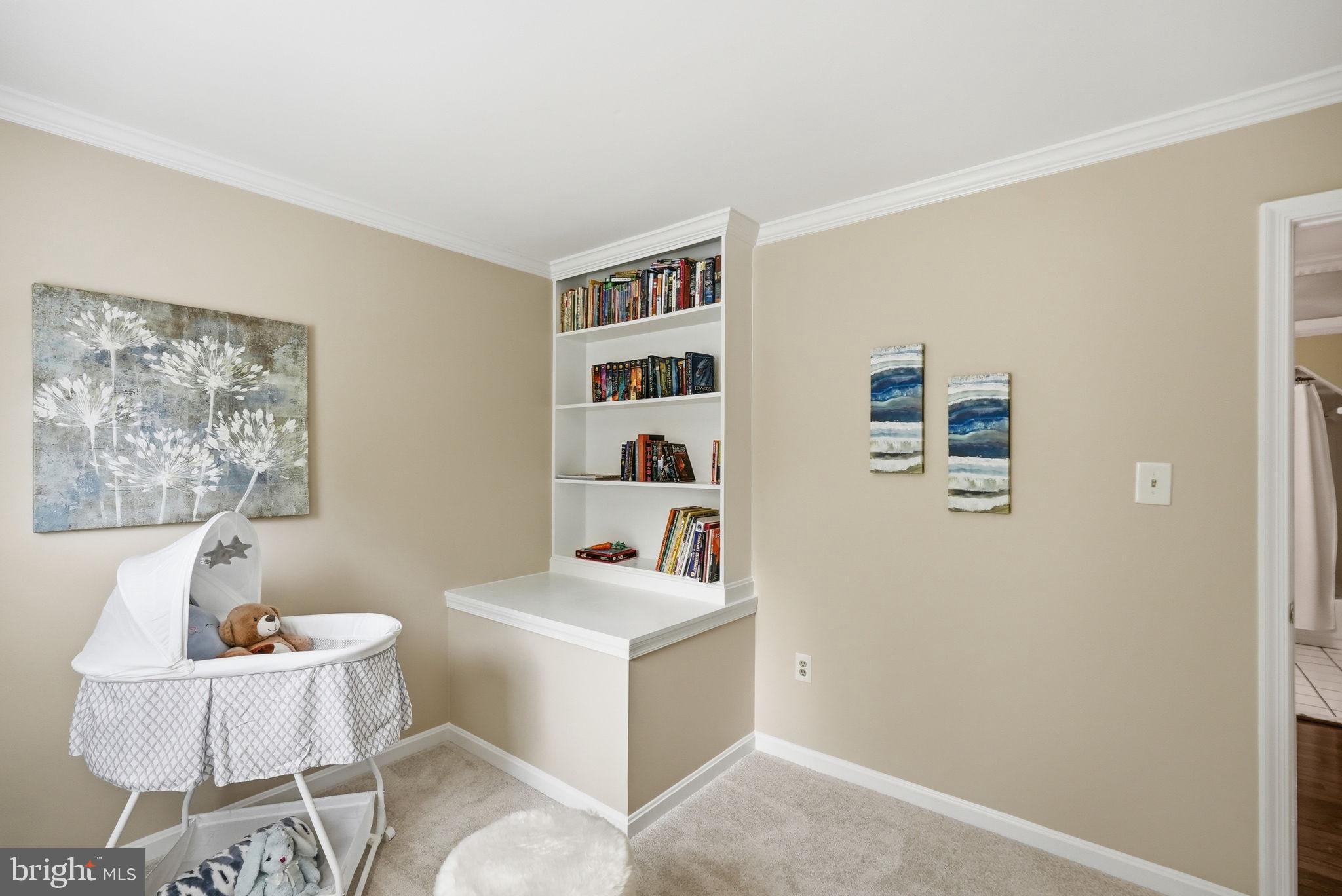 FAIRFAX STATION - Residential