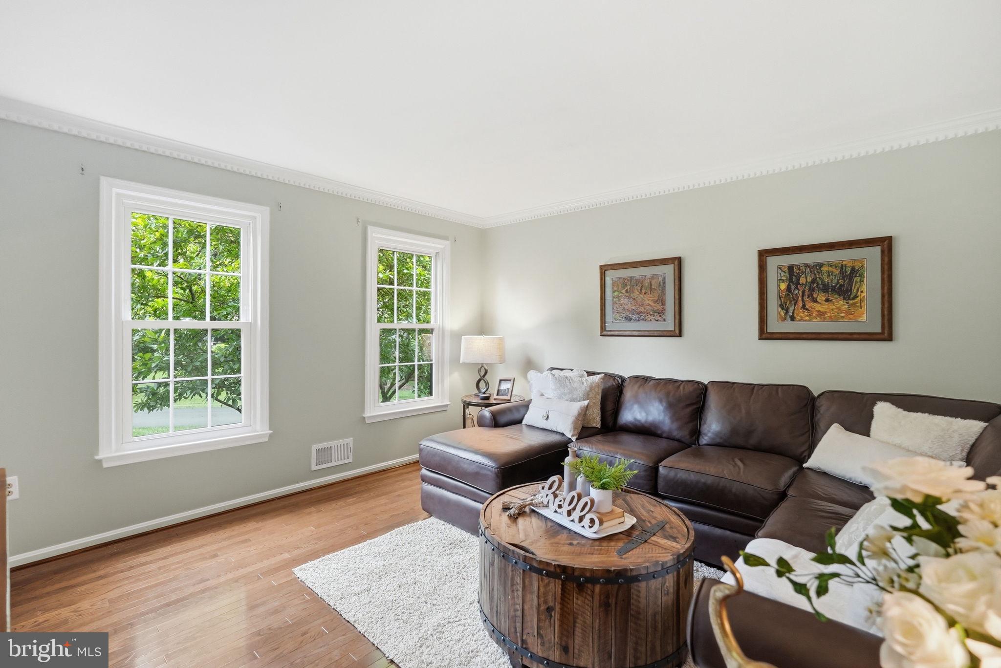 FAIRFAX STATION - Residential