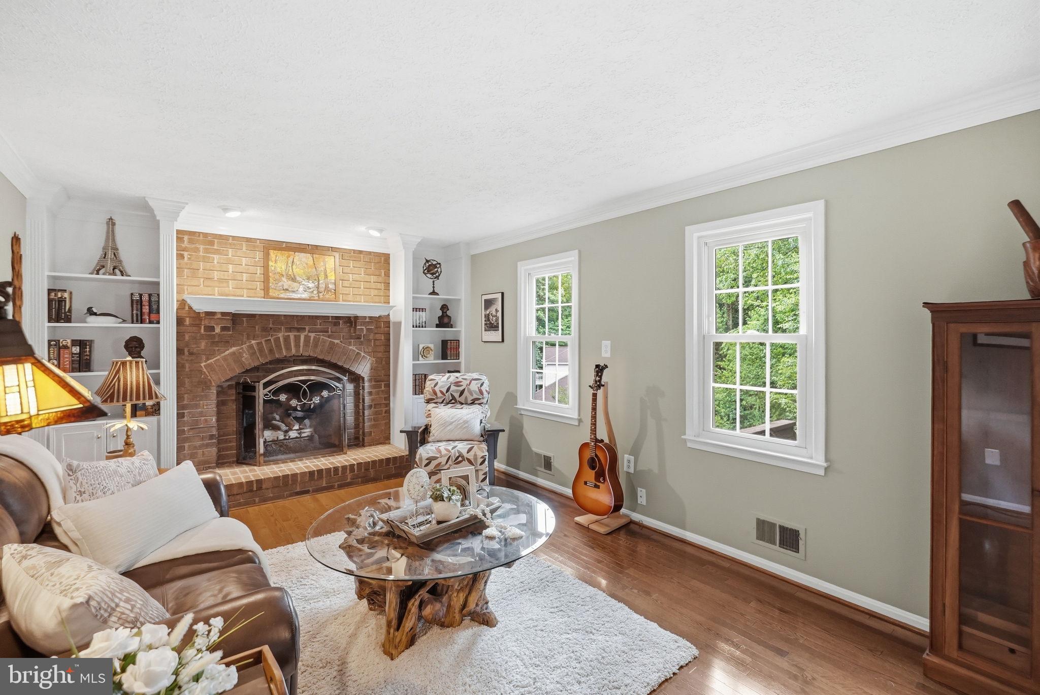 FAIRFAX STATION - Residential