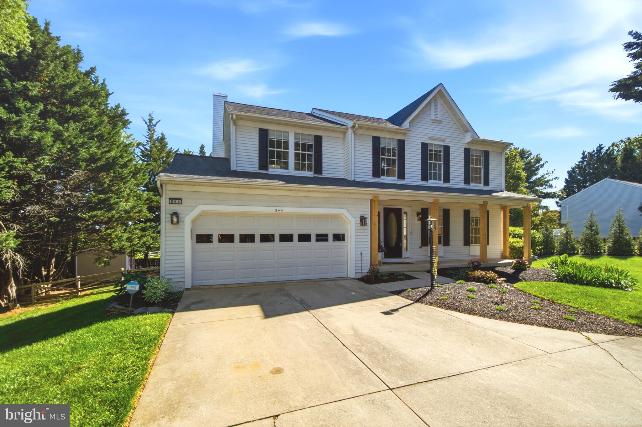 WHISPERING MEADOWS - Residential
