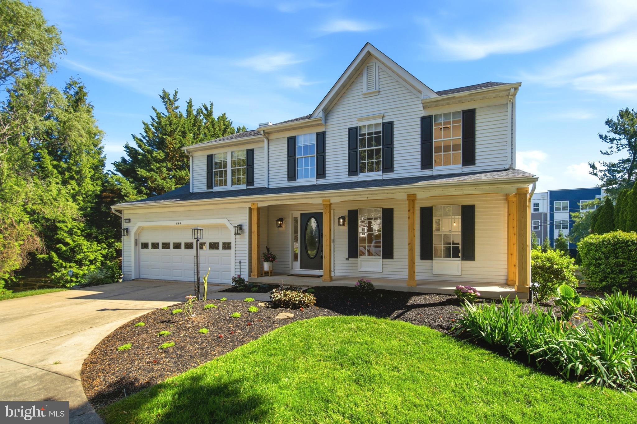 WHISPERING MEADOWS - Residential
