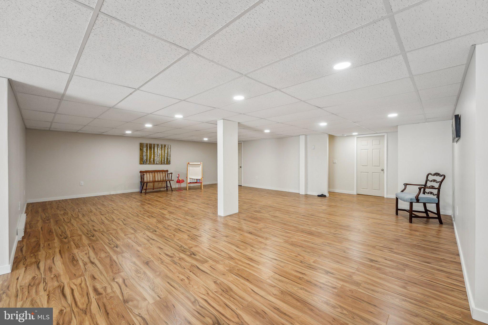 REGENCY AT SOUTH WHITEHALL - Residential