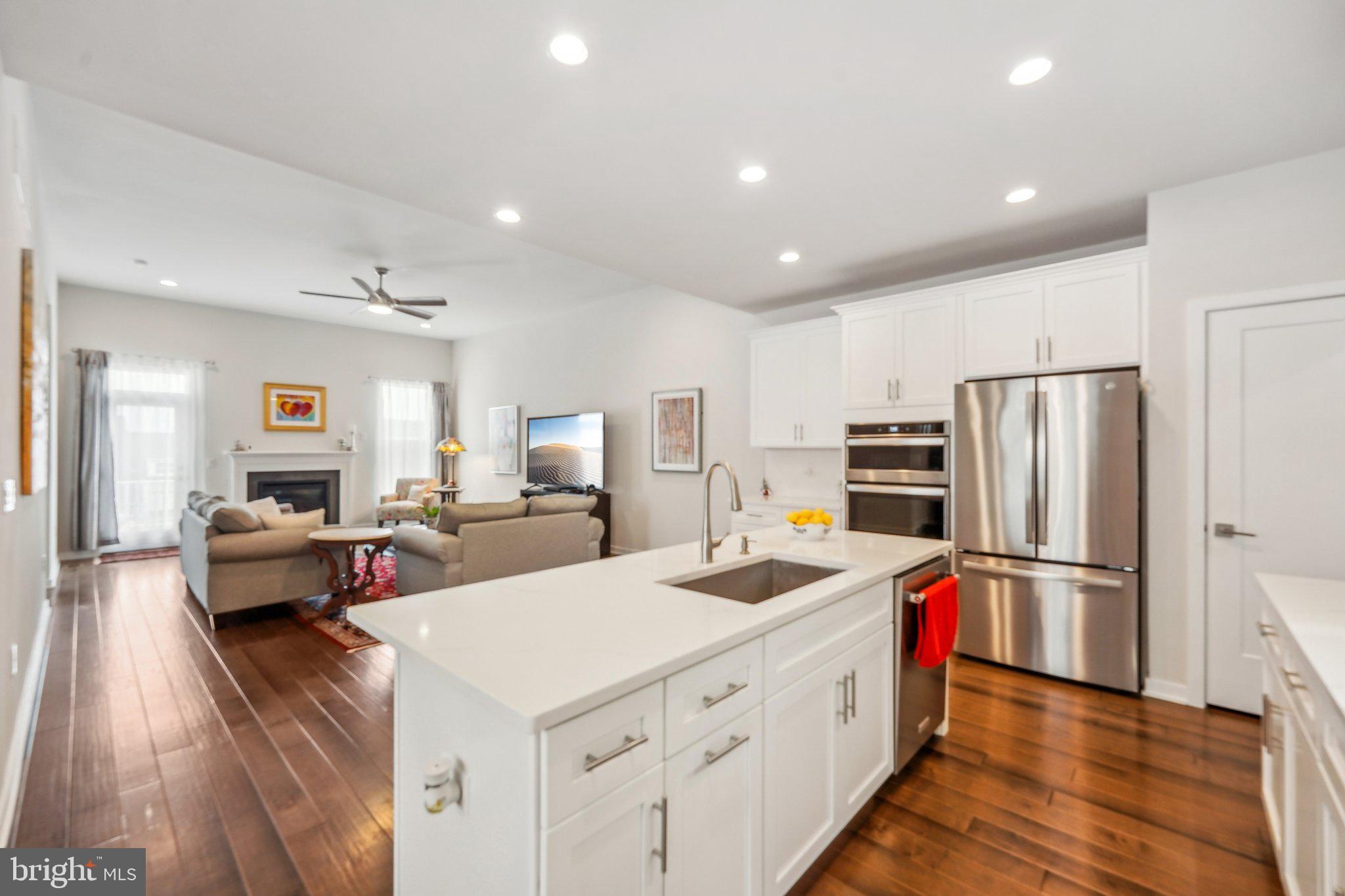 REGENCY AT SOUTH WHITEHALL - Residential