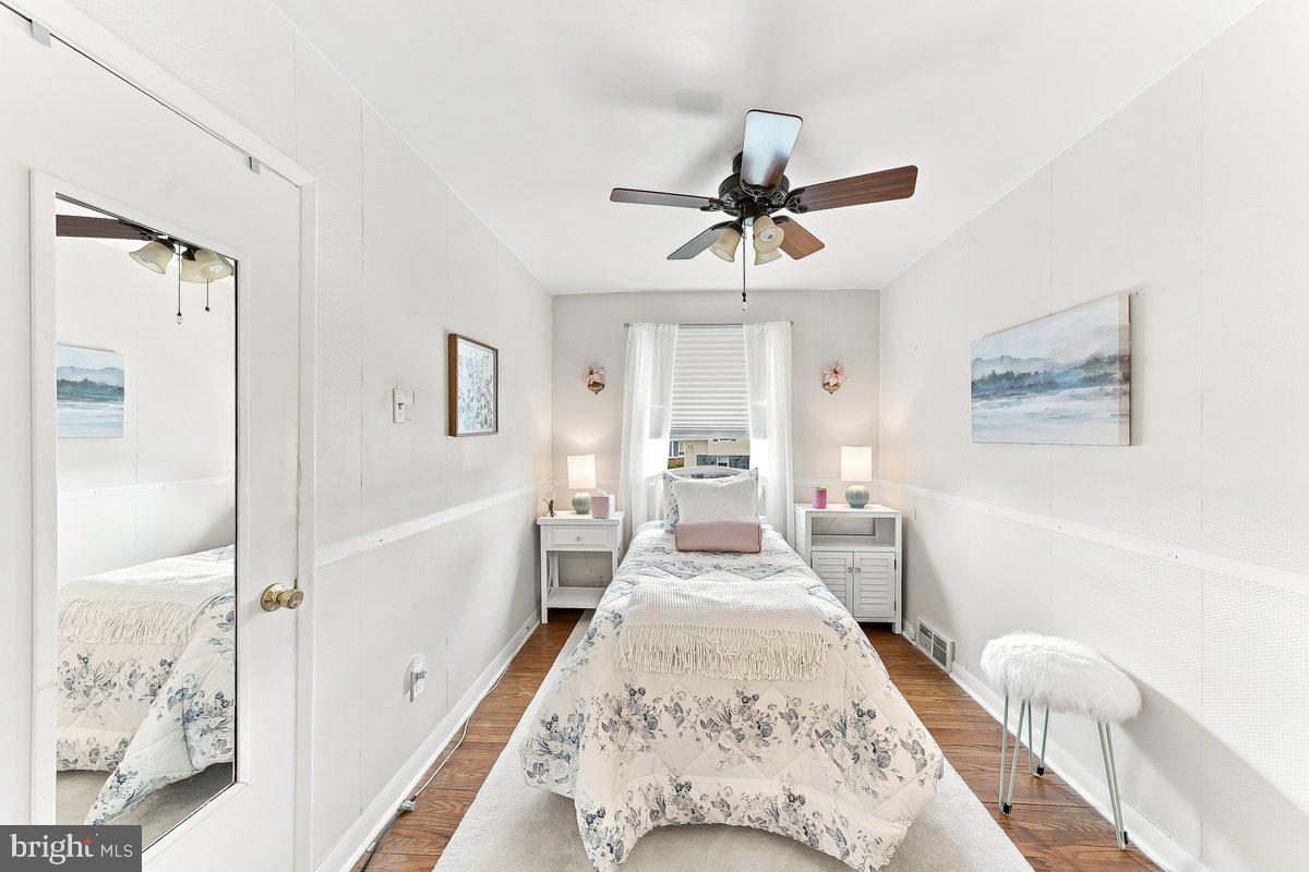 LAWRENCE PARK - Residential