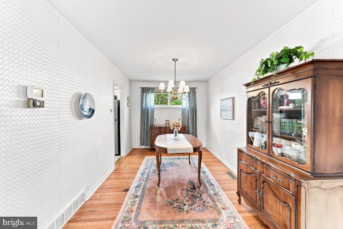 LAWRENCE PARK - Residential