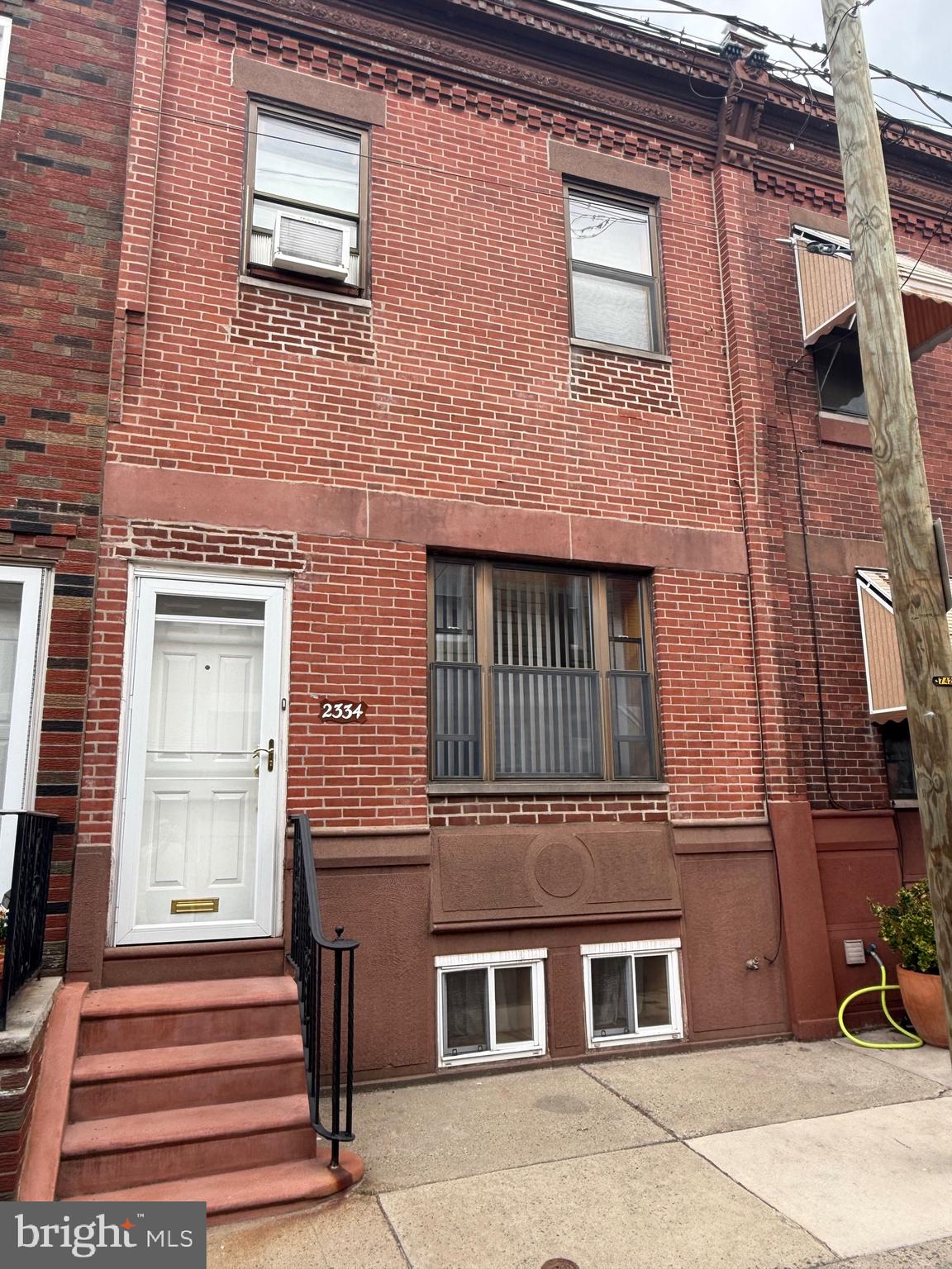 LOWER MOYAMENSING - Residential