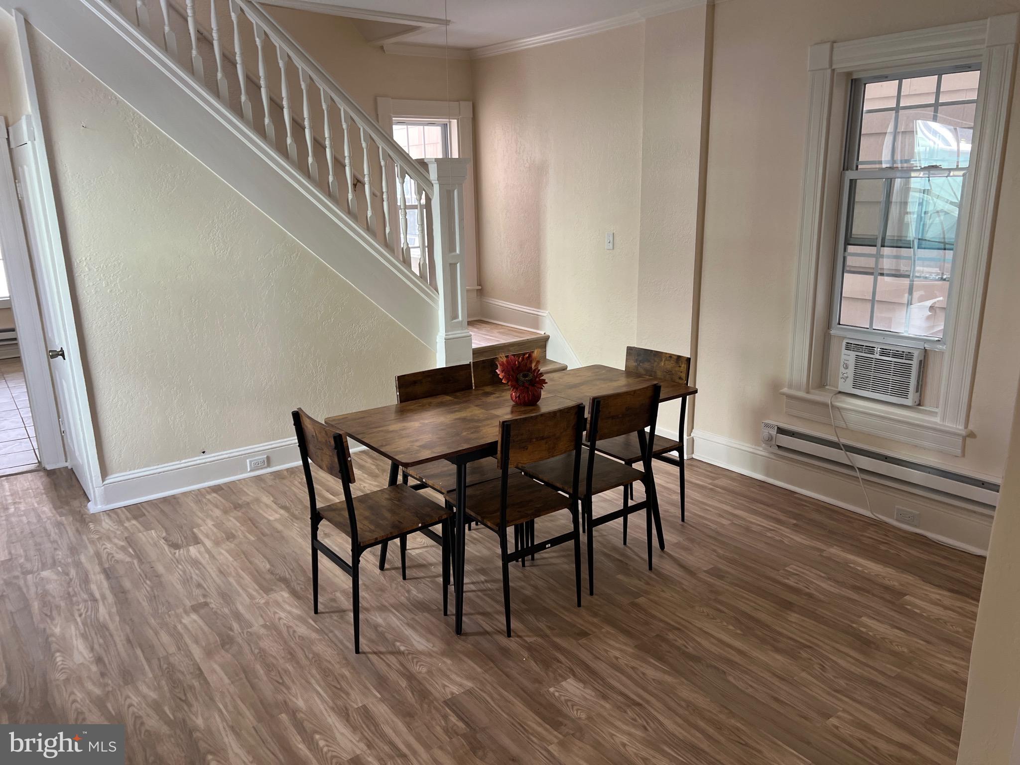 NORTH END - Residential