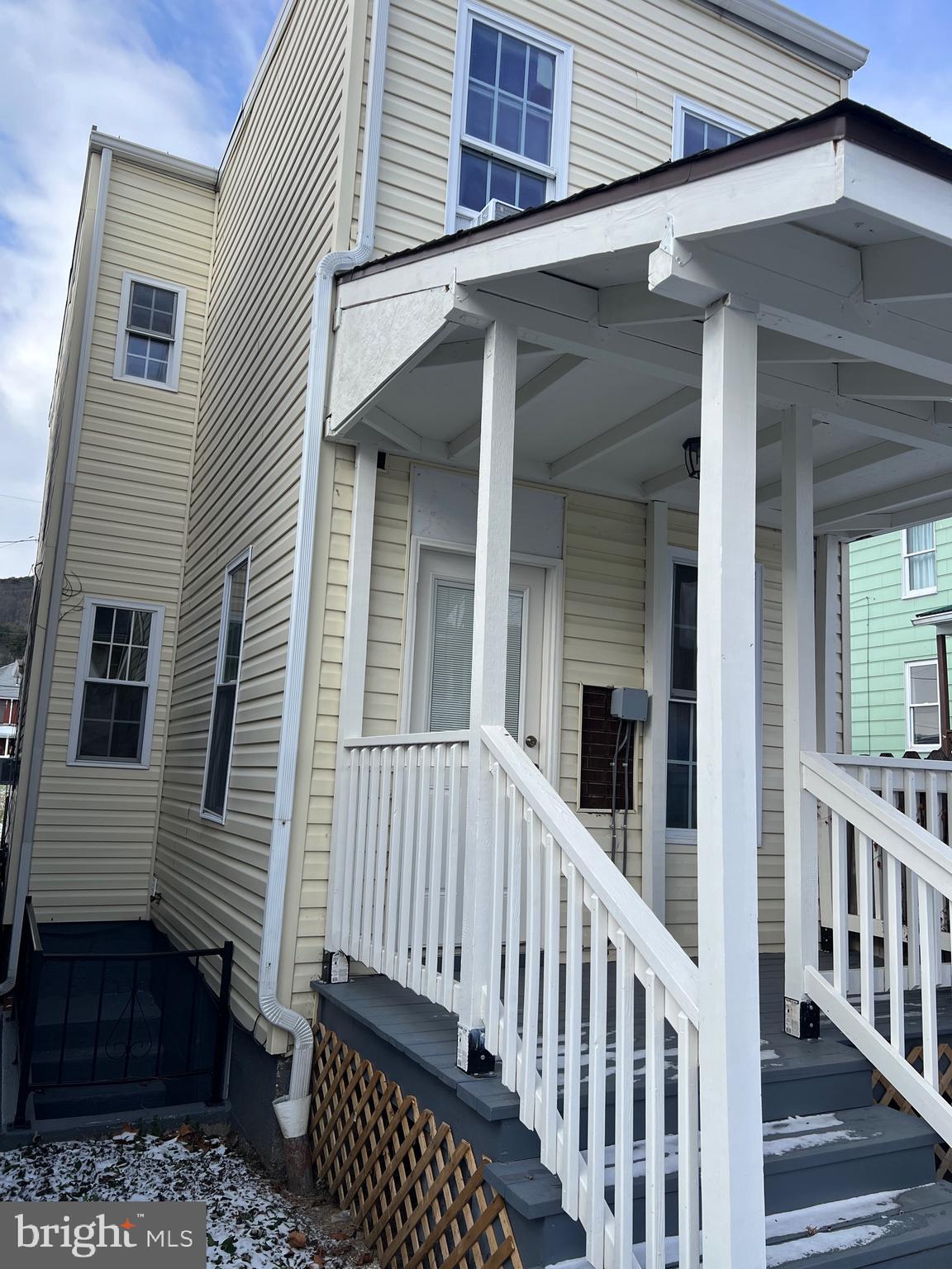 NORTH END - Residential