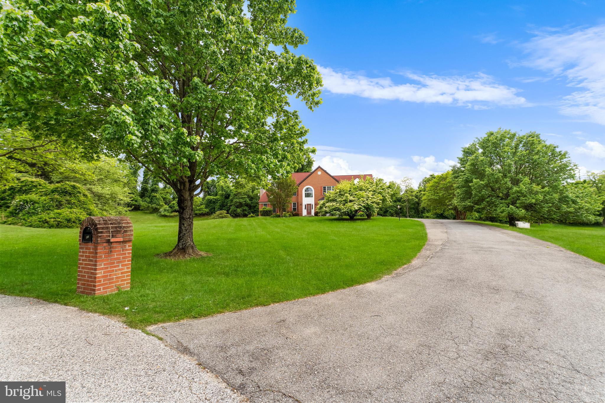 COLLINGTON MANOR - Residential