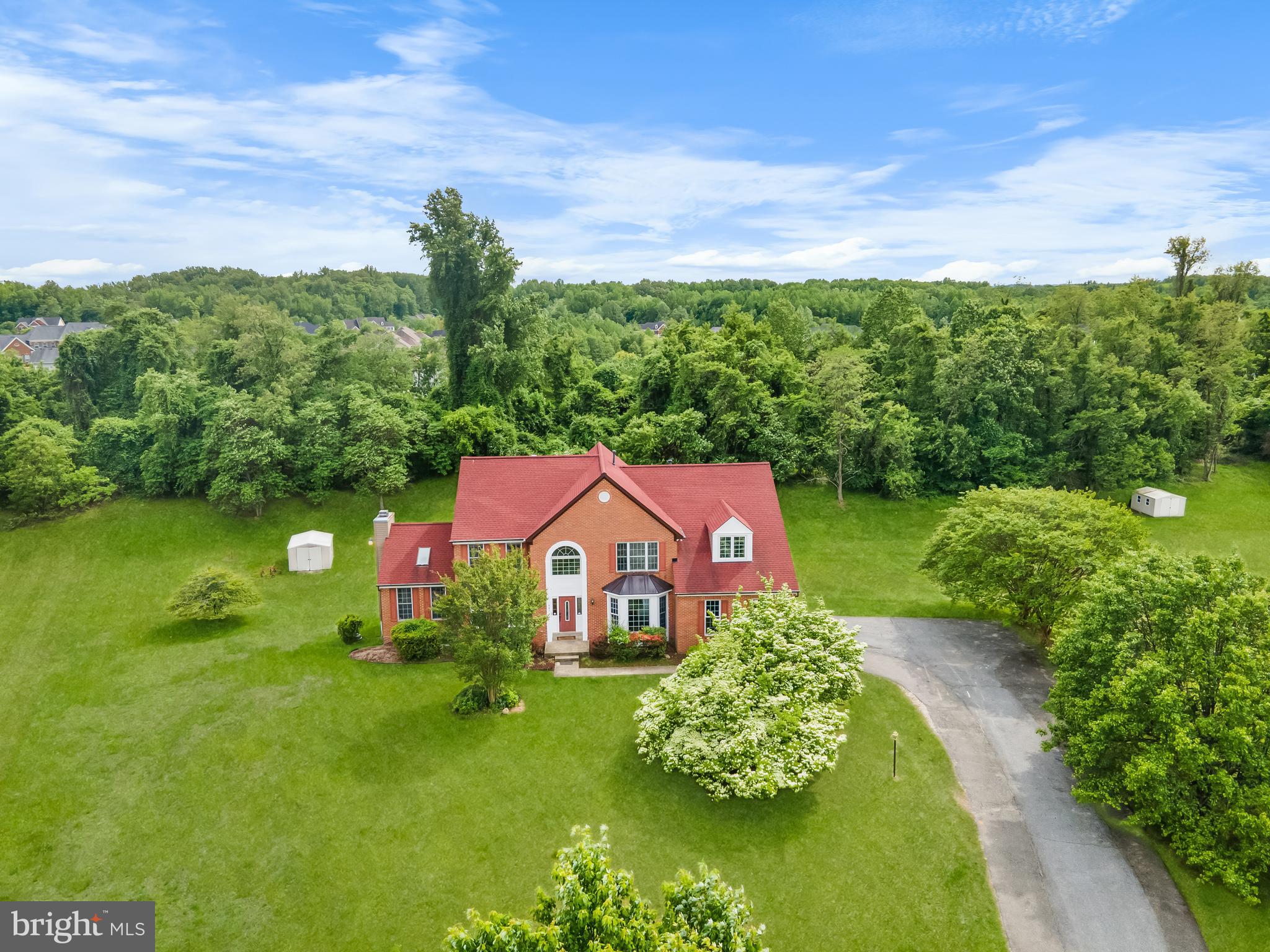 COLLINGTON MANOR - Residential