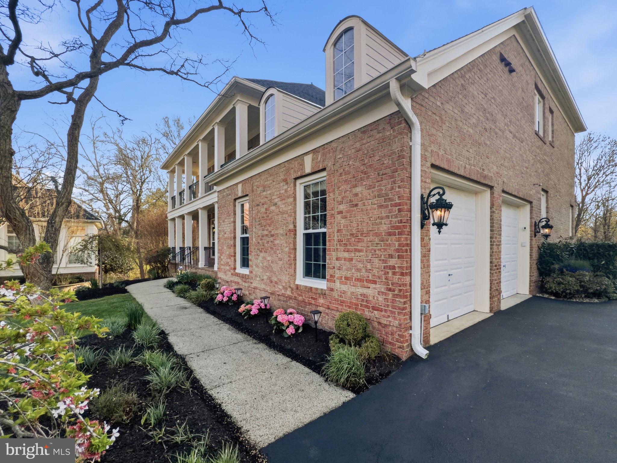 FARRCROFT - Residential