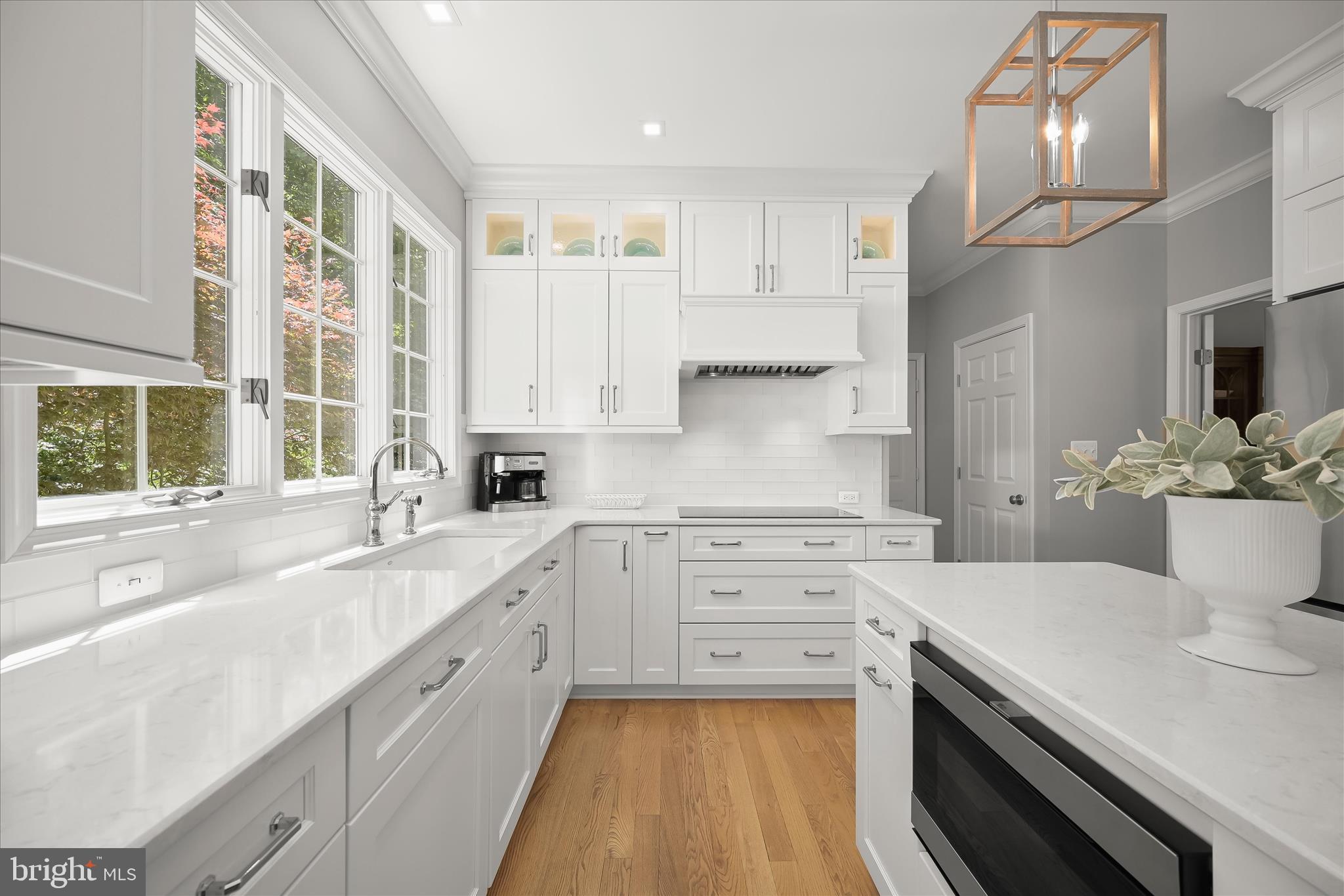 MCKENZIE MEADOWS - Residential