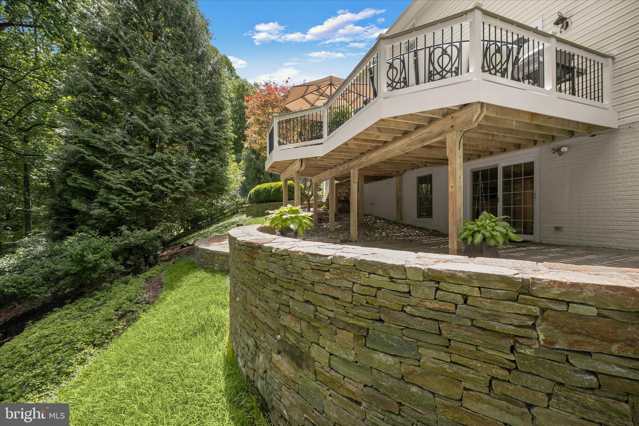 MCKENZIE MEADOWS - Residential