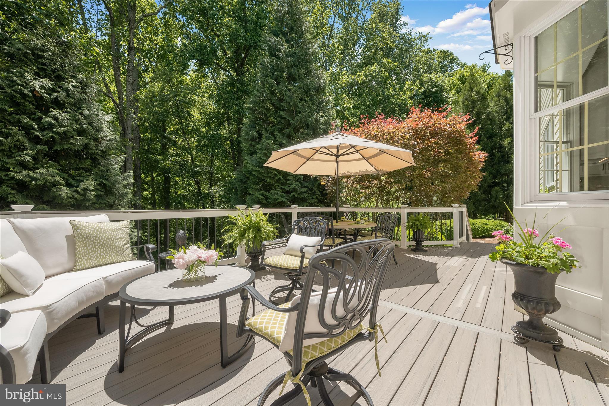 MCKENZIE MEADOWS - Residential