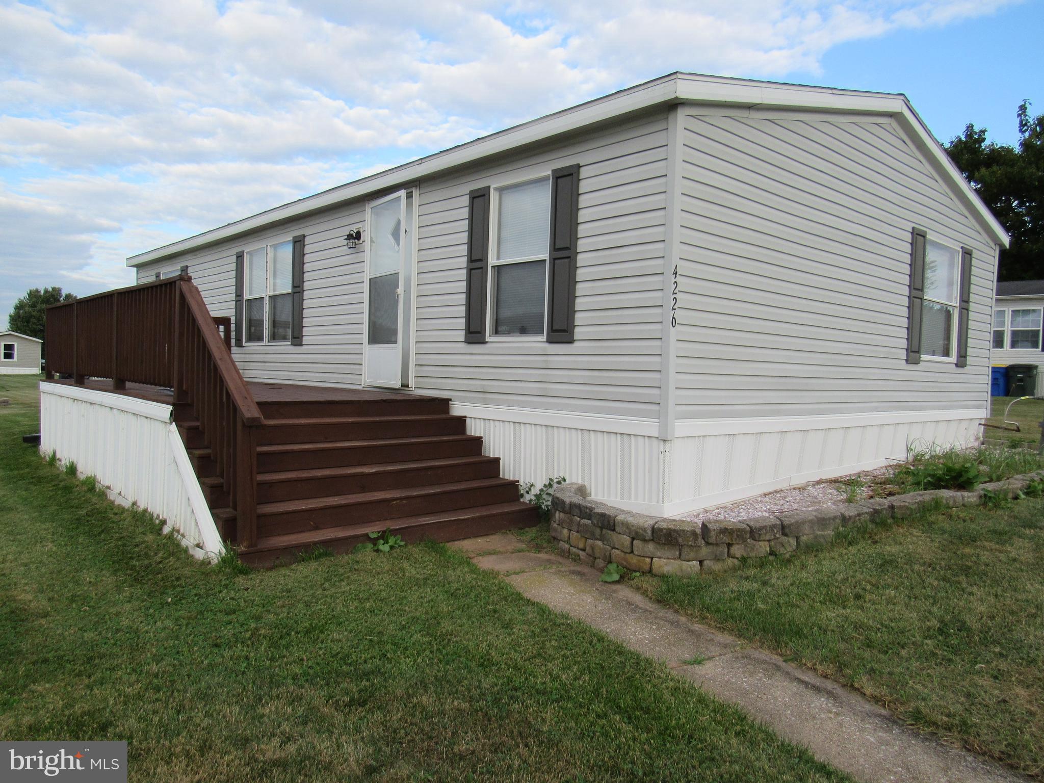 TALL OAKS - Residential