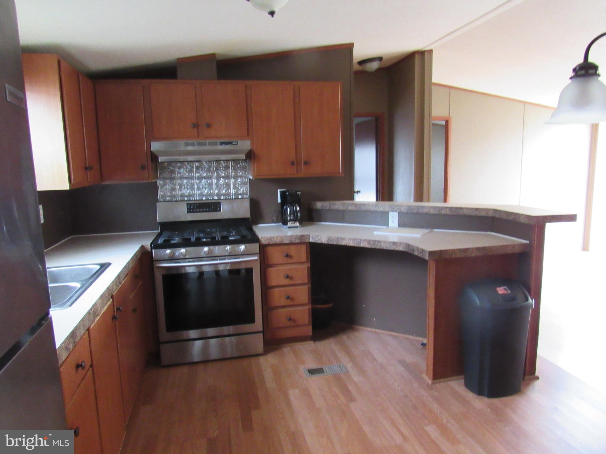 TALL OAKS - Residential
