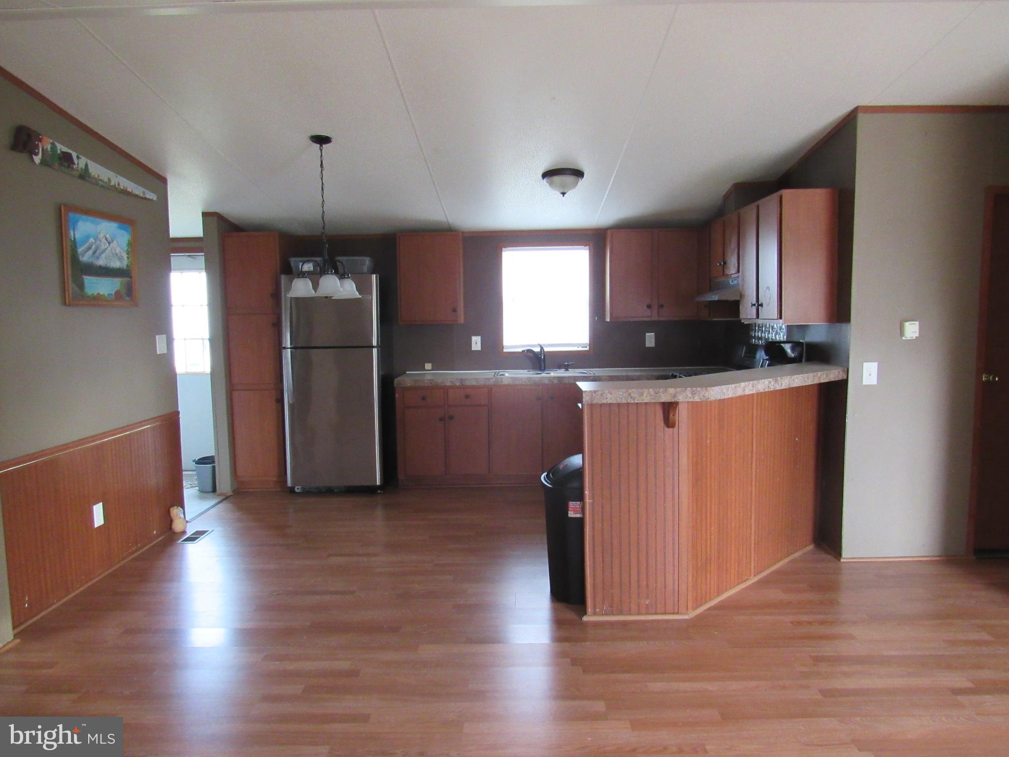 TALL OAKS - Residential