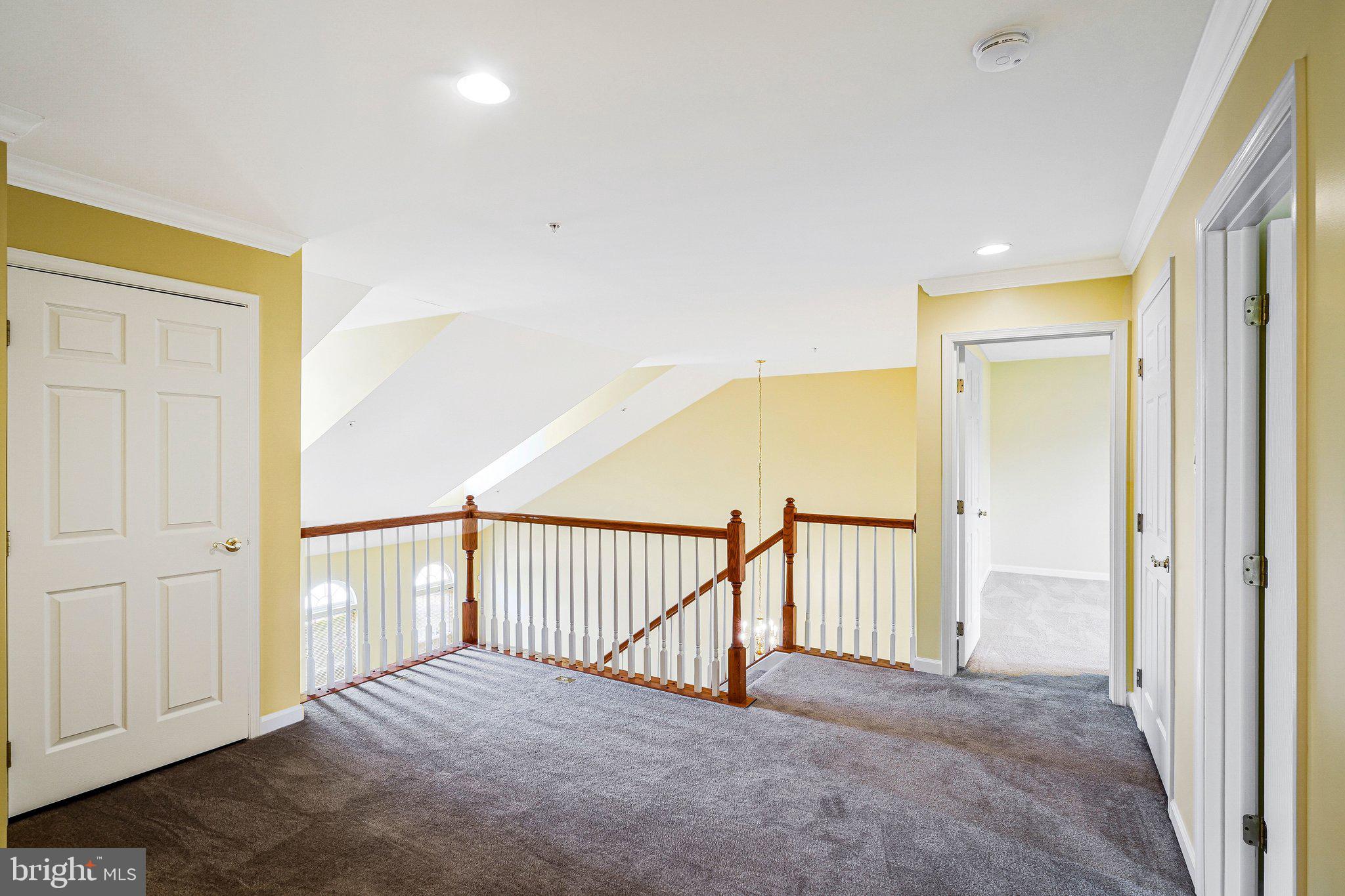 THE VILLAS AT REGENT PAR - Residential