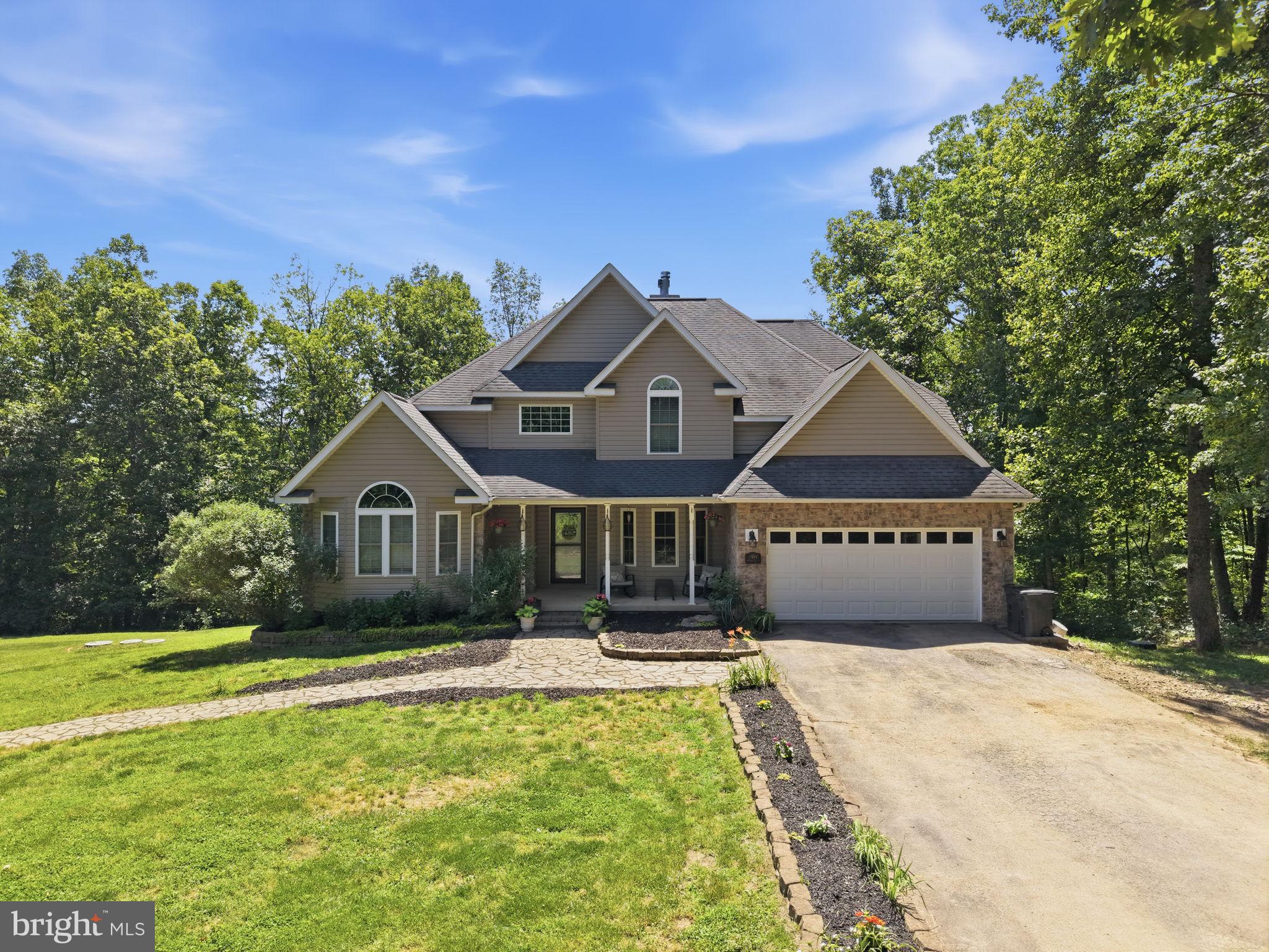 SALEM RIDGE - Residential