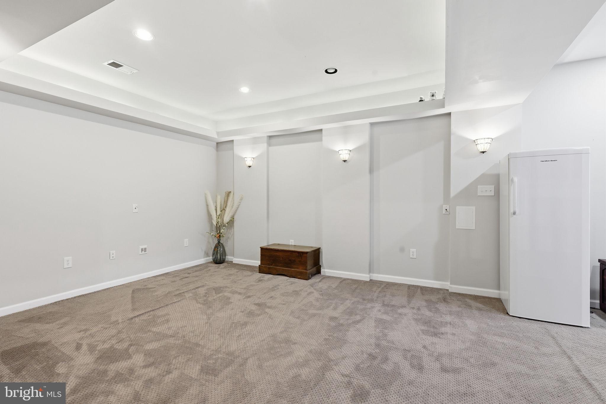 SALEM RIDGE - Residential