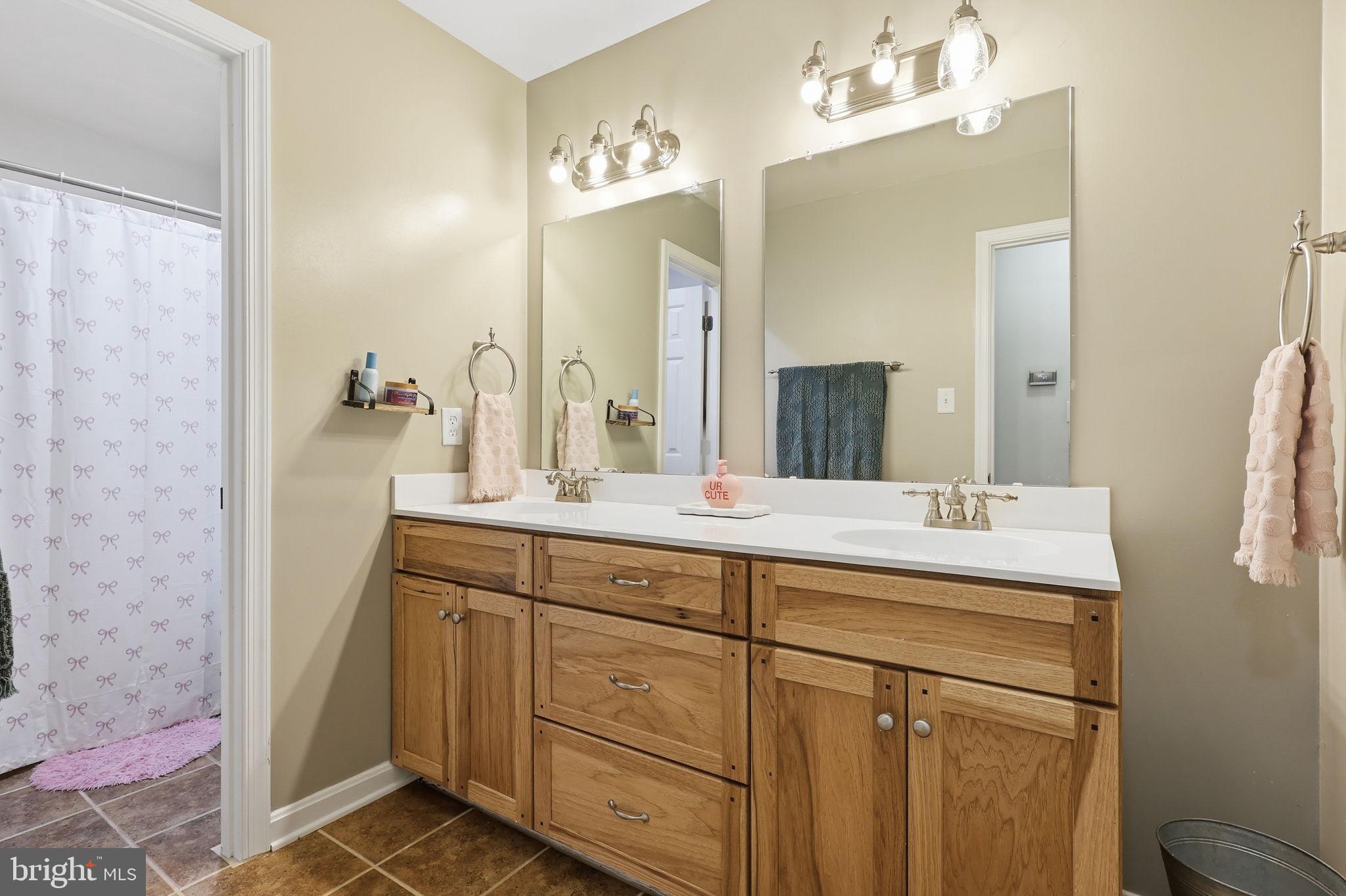 SALEM RIDGE - Residential
