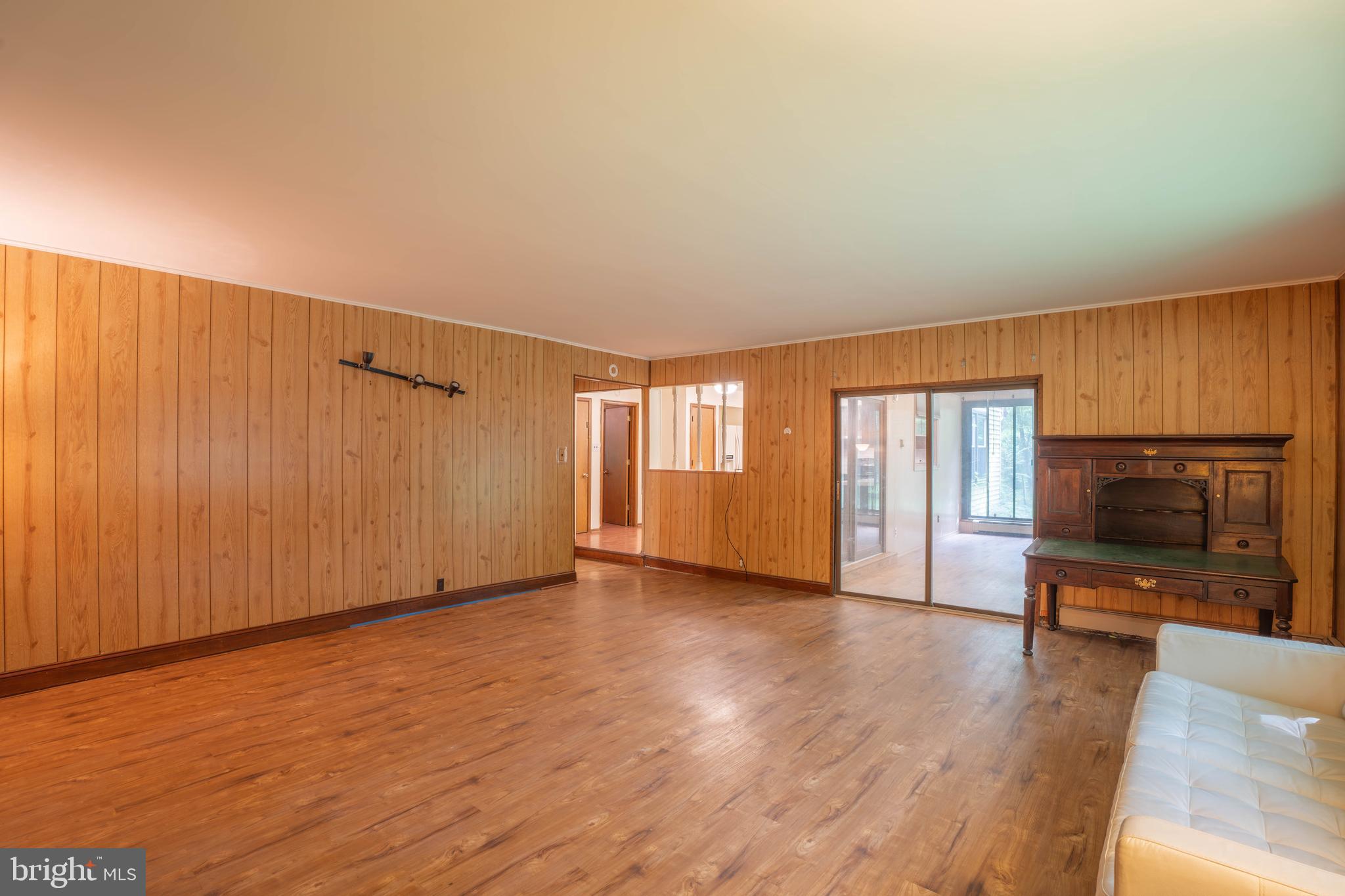 UPPER SOUTHAMPTON - Residential