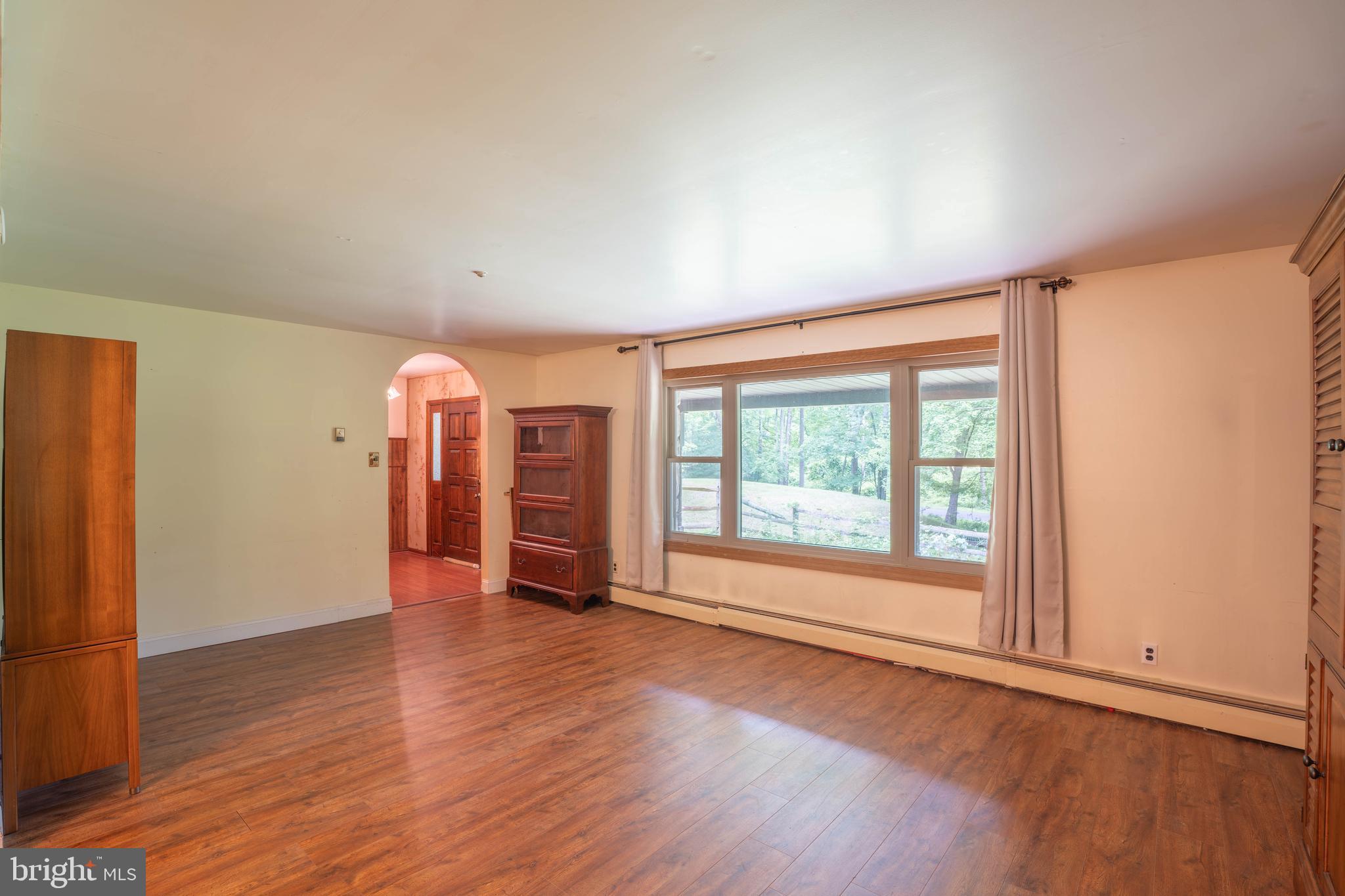 UPPER SOUTHAMPTON - Residential