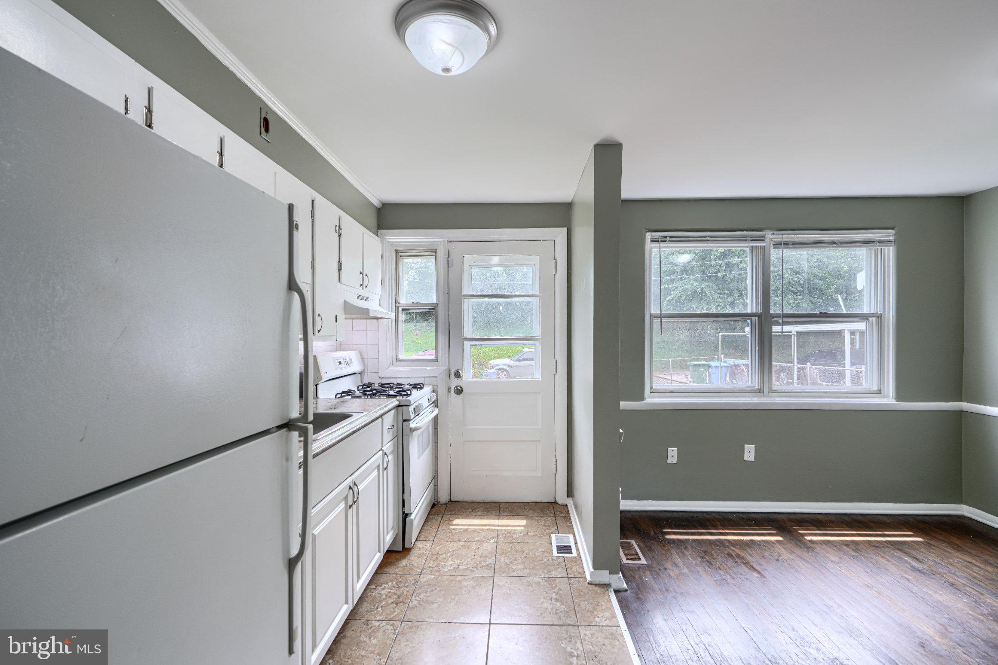 FRANKFORD - Residential
