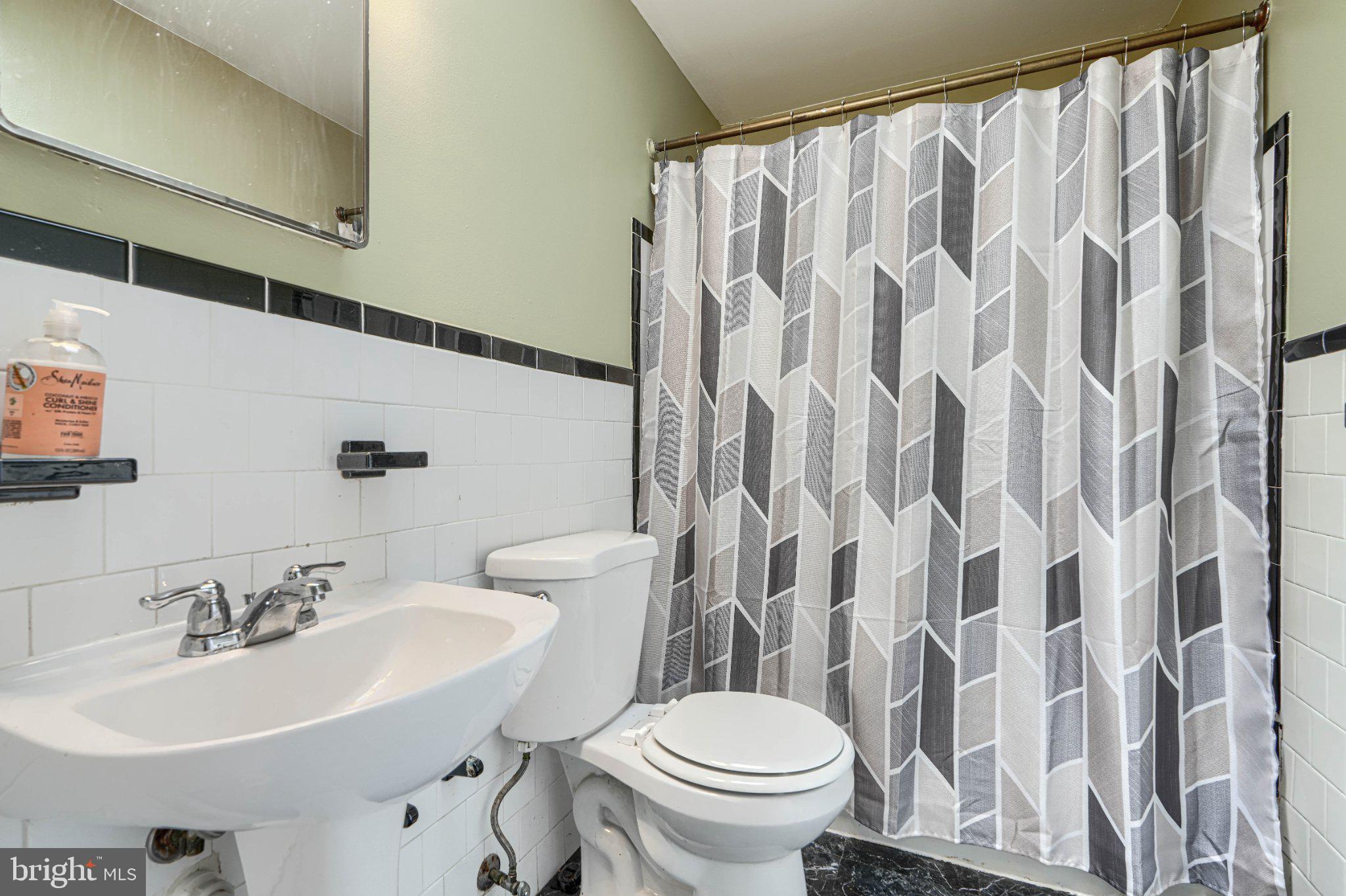 FRANKFORD - Residential