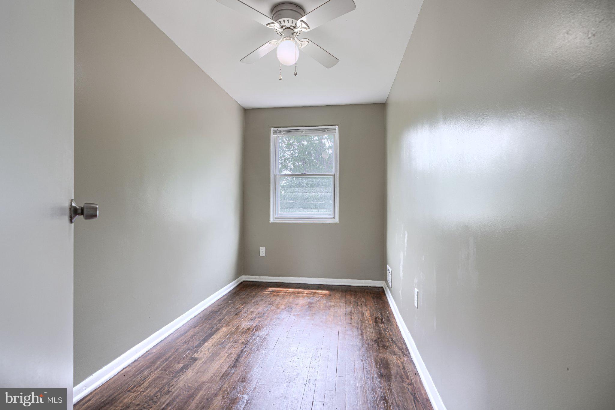FRANKFORD - Residential