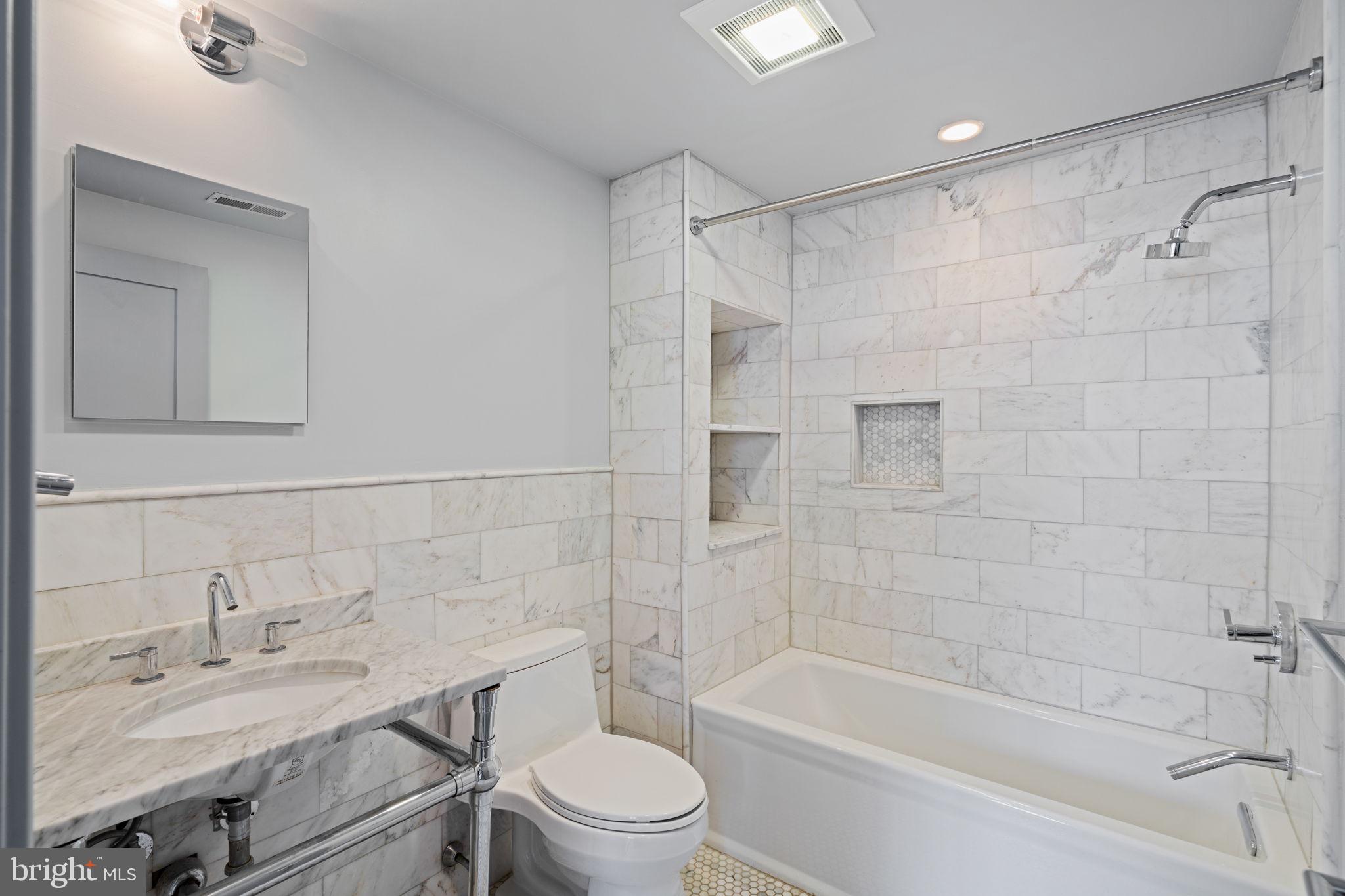 FITLER SQUARE - Residential